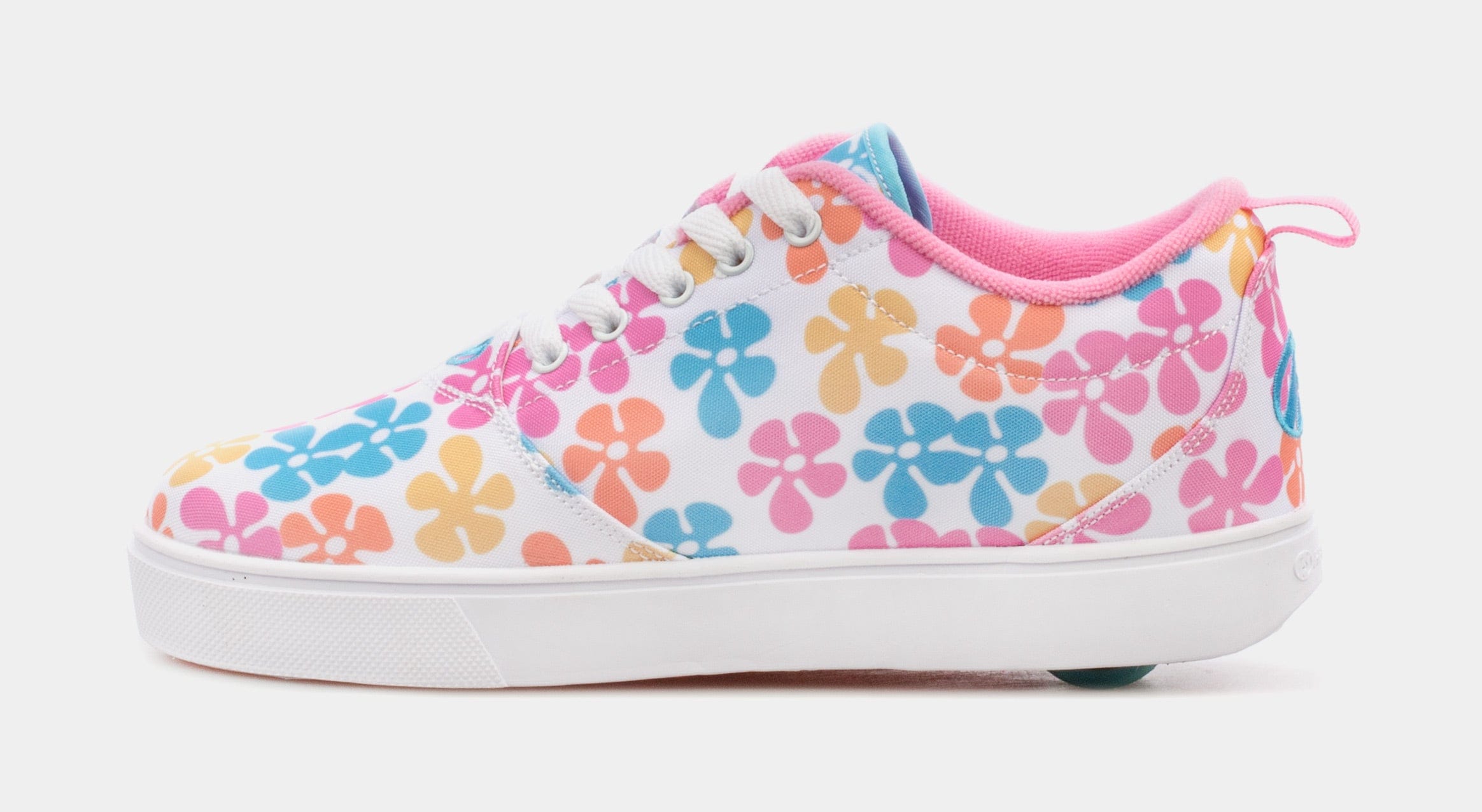 Heelys Spongebob Pro 20 Grade School Lifestyle Shoes (White/Pink)