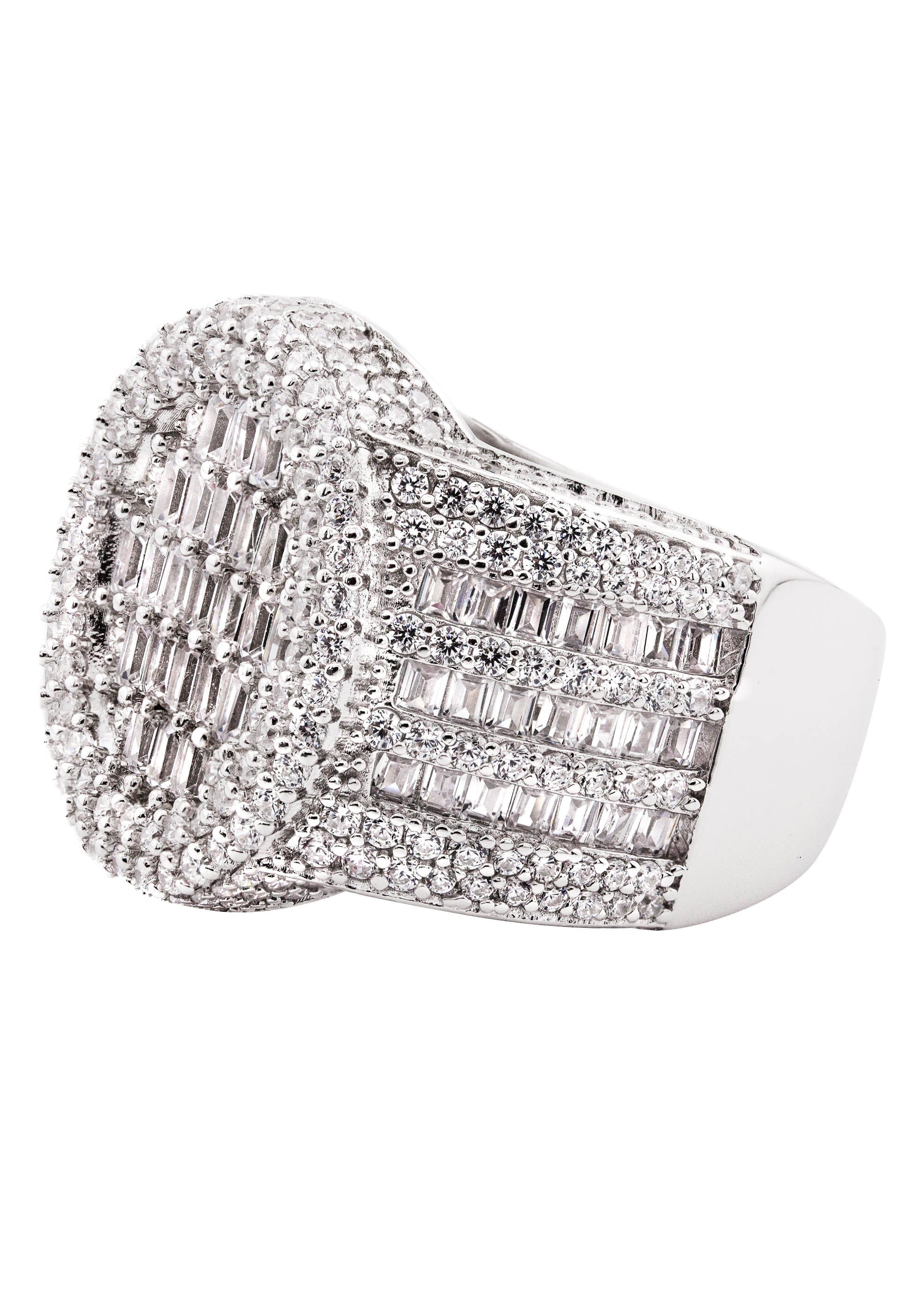 Manufacturer 43 Mens Silver Baguette Ring | Appx 12.7 Grams
