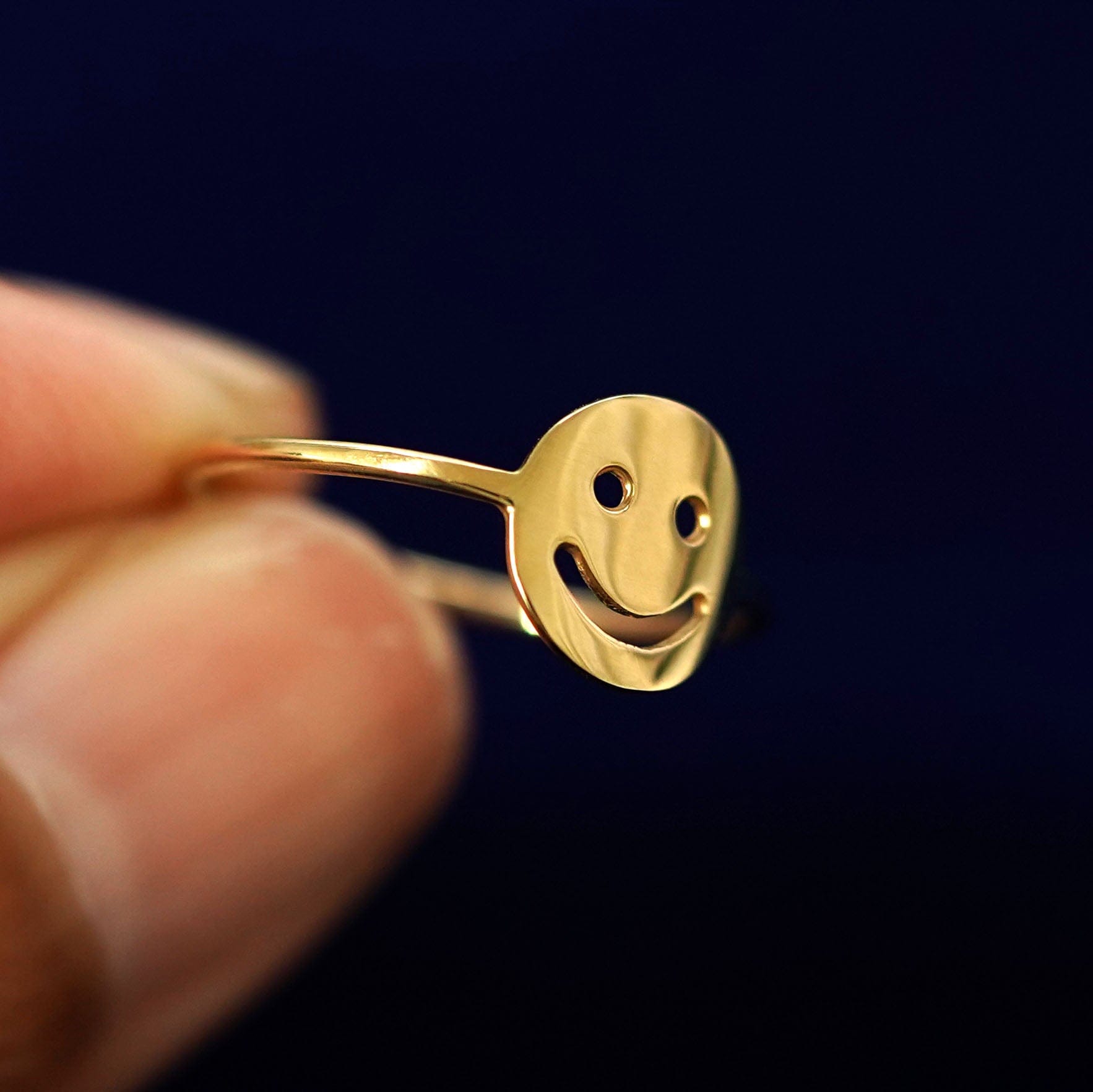 Automic Gold Studio Smiley Face Ring