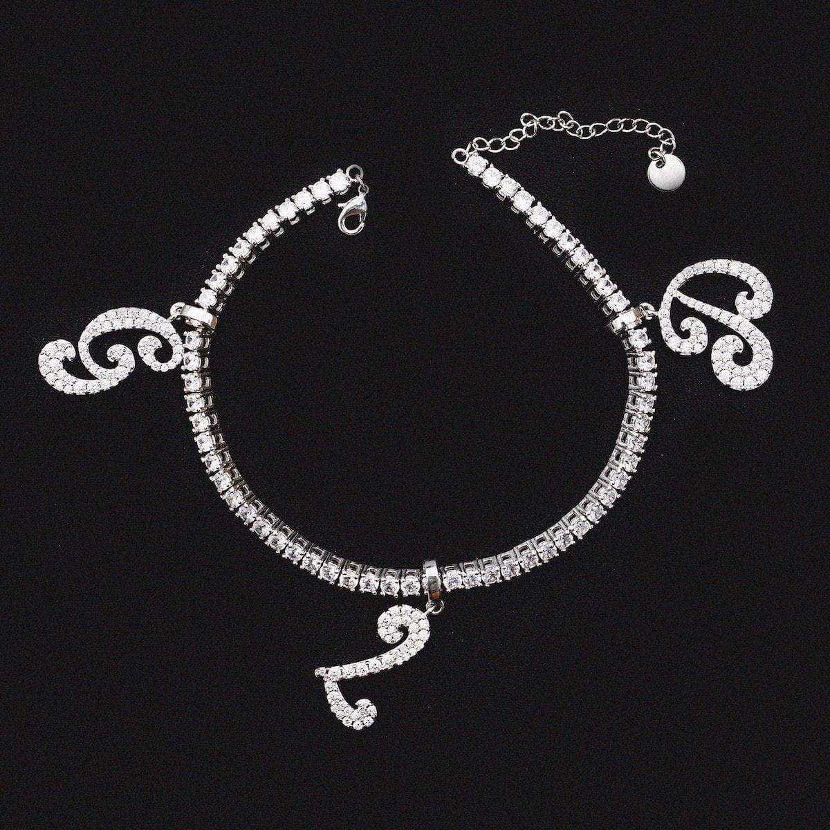 GLD Women Diamond Script Font Anklet