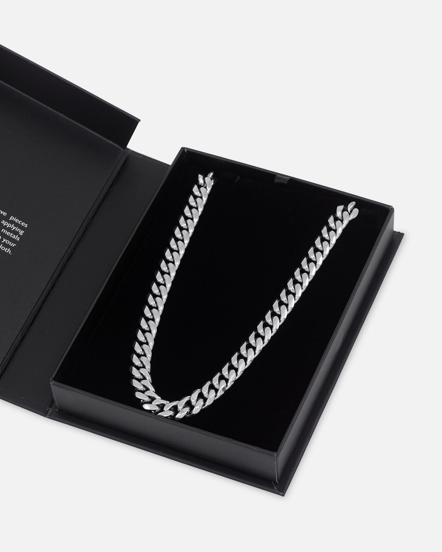 Saint Morta 10 mm Cuban Chain White Gold