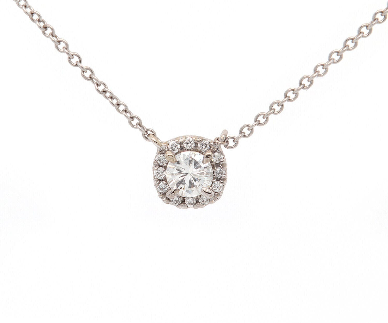 Diamond New 0.29ctw Round Diamond Cushion Frame Pendant Necklace in 14K