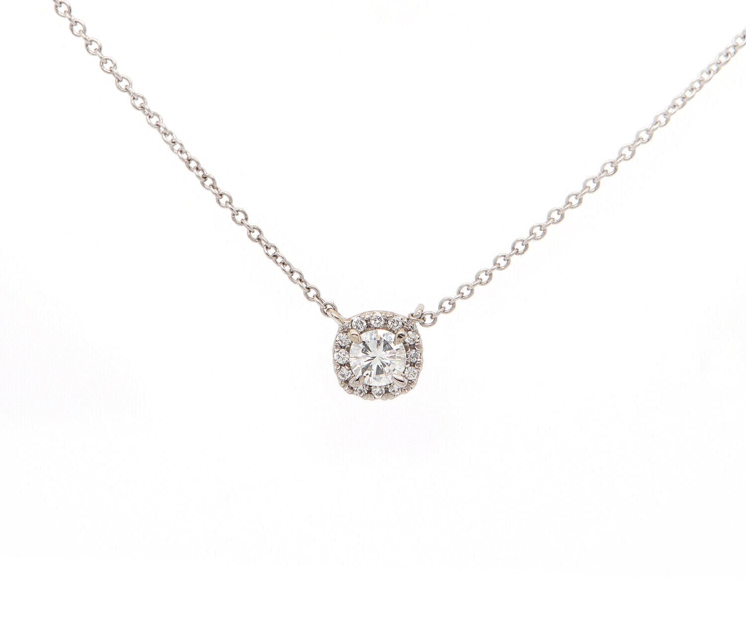 Diamond New 0.29ctw Round Diamond Cushion Frame Pendant Necklace in 14K