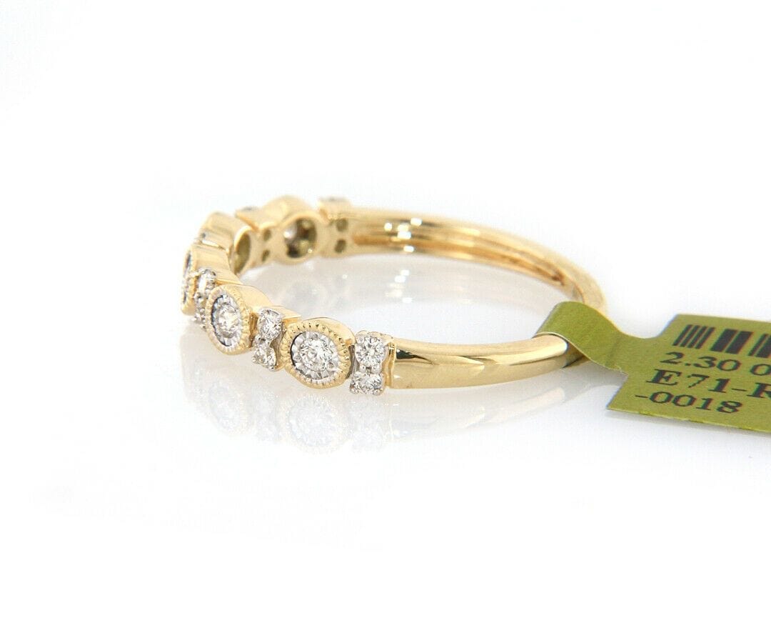 Diamond New 0.28ctw Diamond Bezel and Prong Set Band Ring in 14K