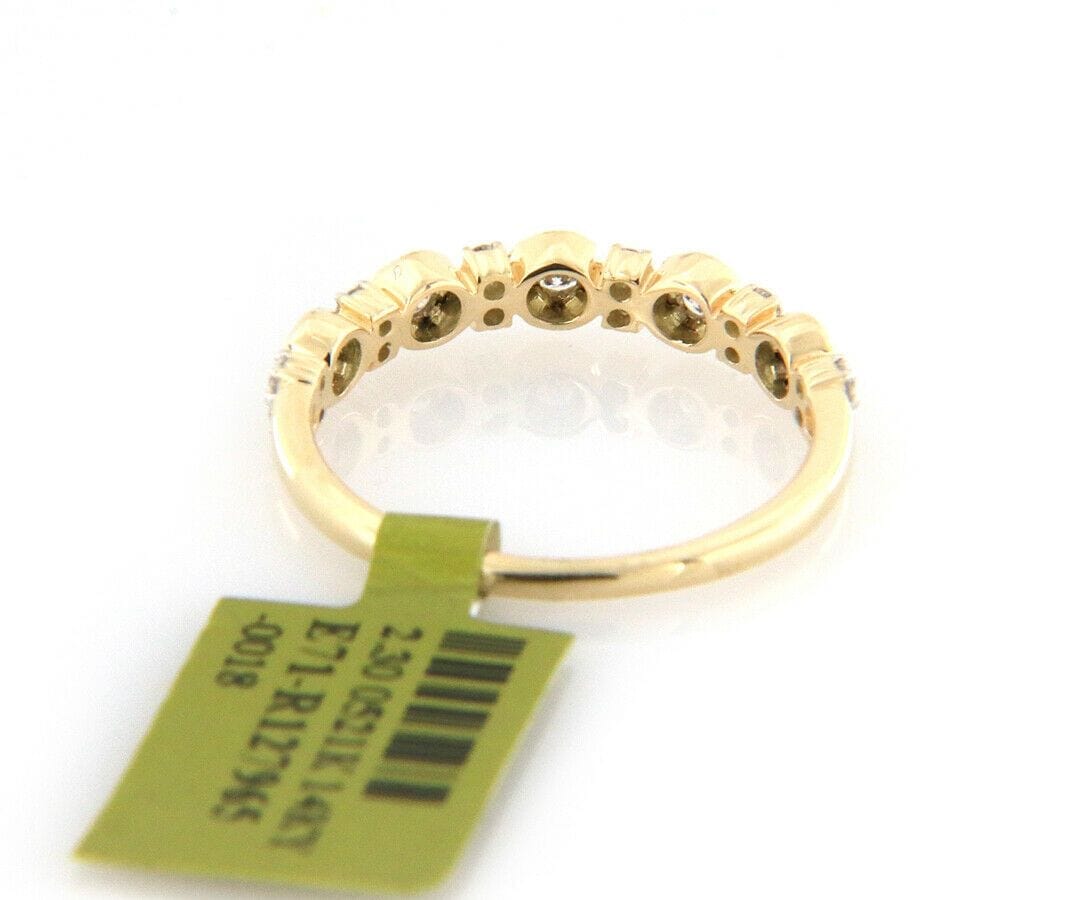 Diamond New 0.28ctw Diamond Bezel and Prong Set Band Ring in 14K