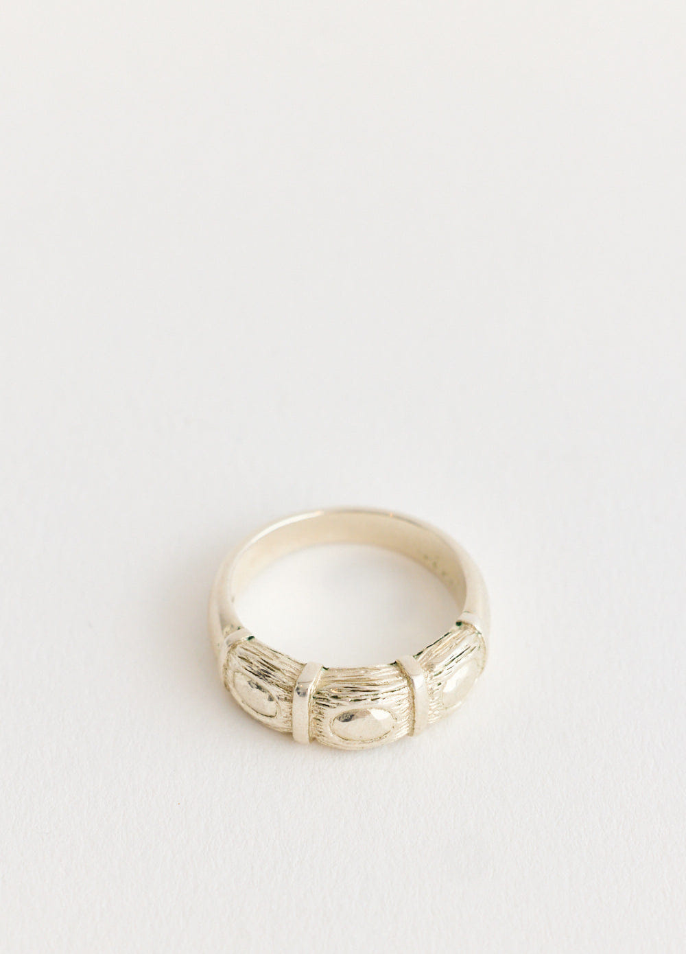 Bleue Burnham Window Box Impression Ring