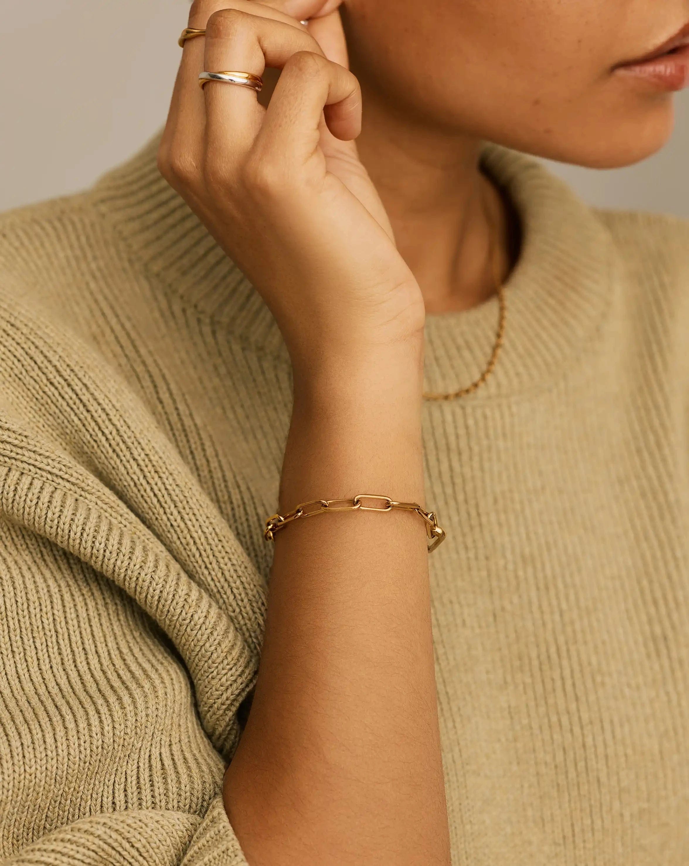 Classic Paperclip Chain Bracelet | 18ct Gold Plated