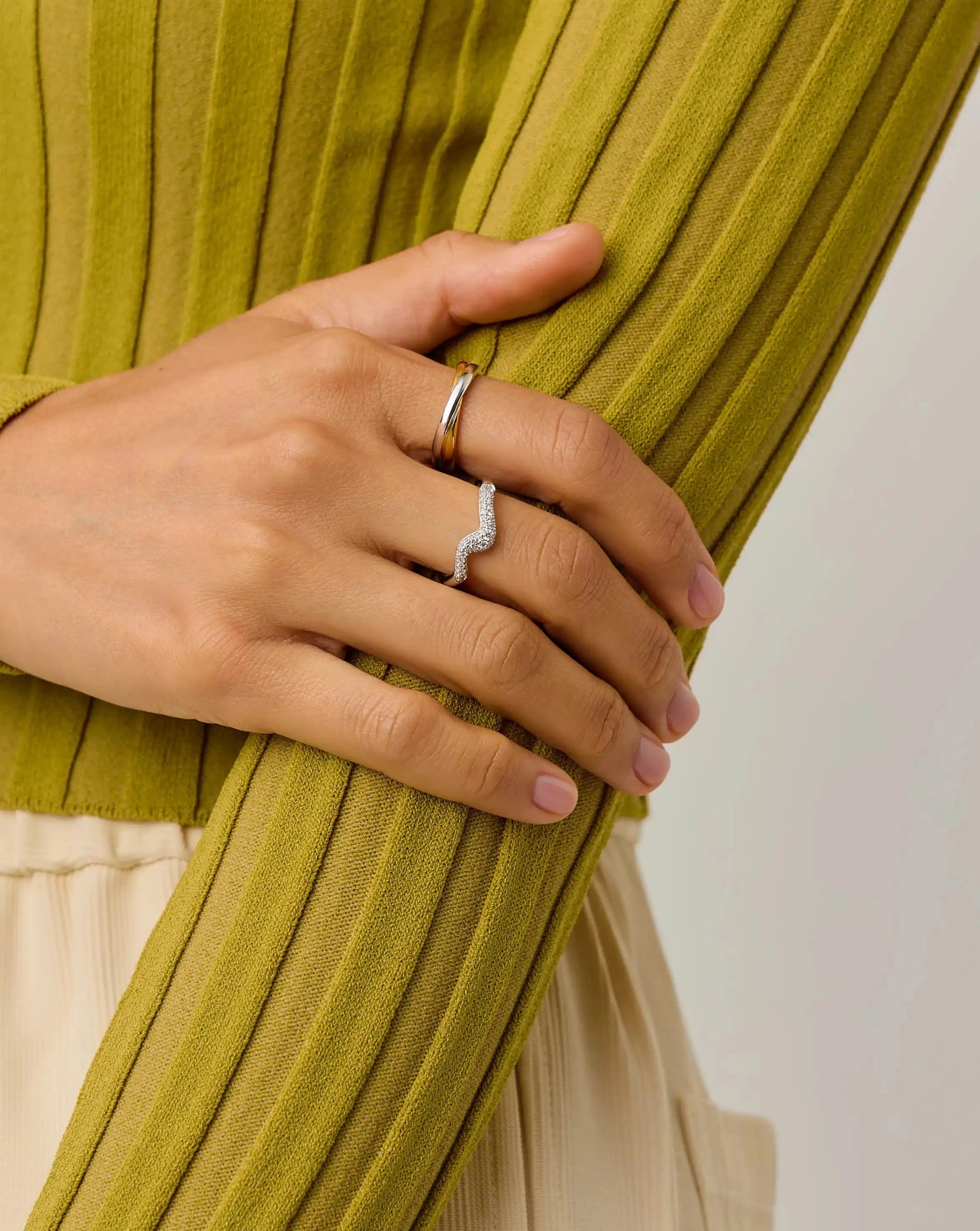 RING Molten Snow Stacking Ring | Sterling Silver/Cubic Zirconia