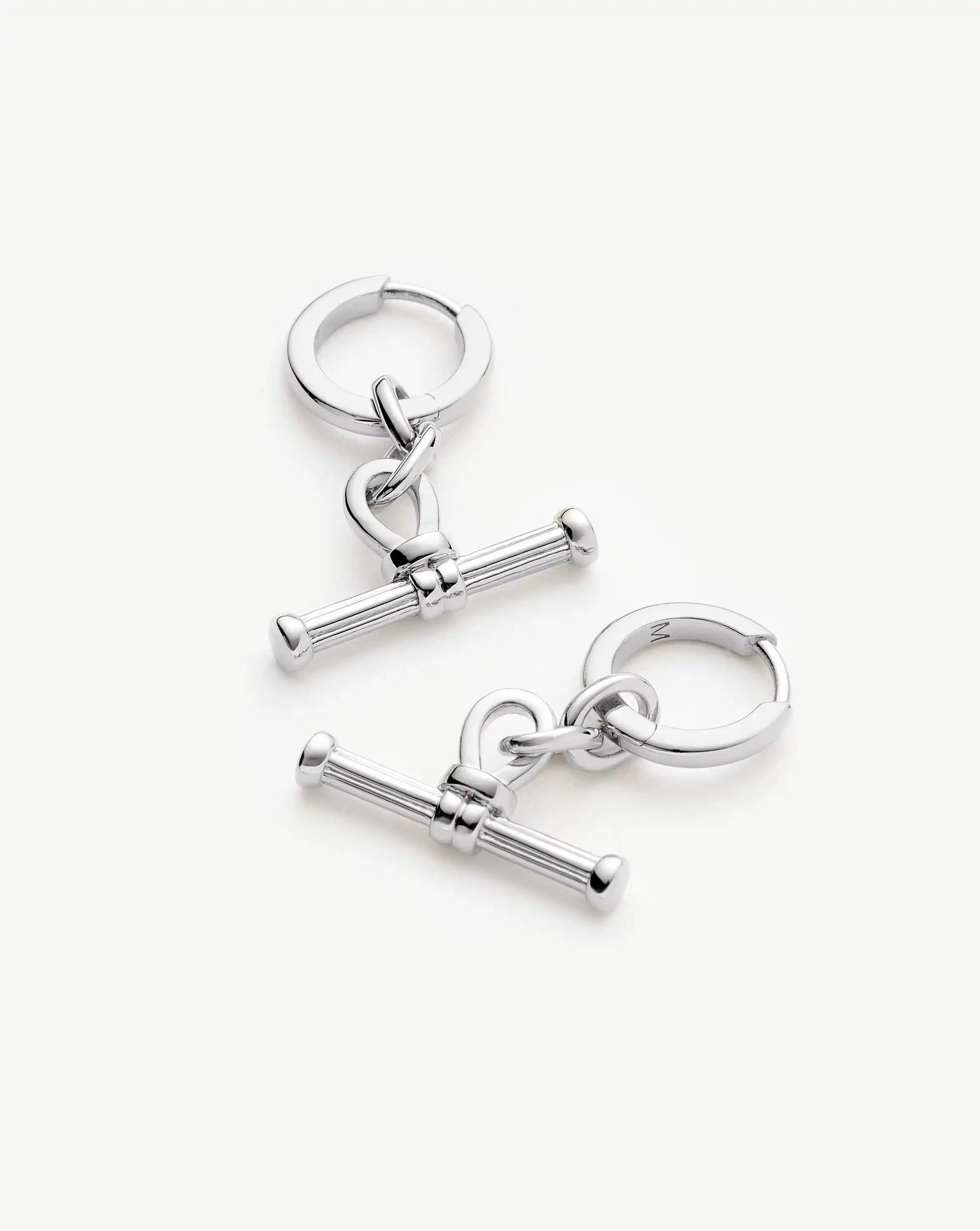 HUGGIES Ridge T - Bar Drop Huggies | Silver Plated