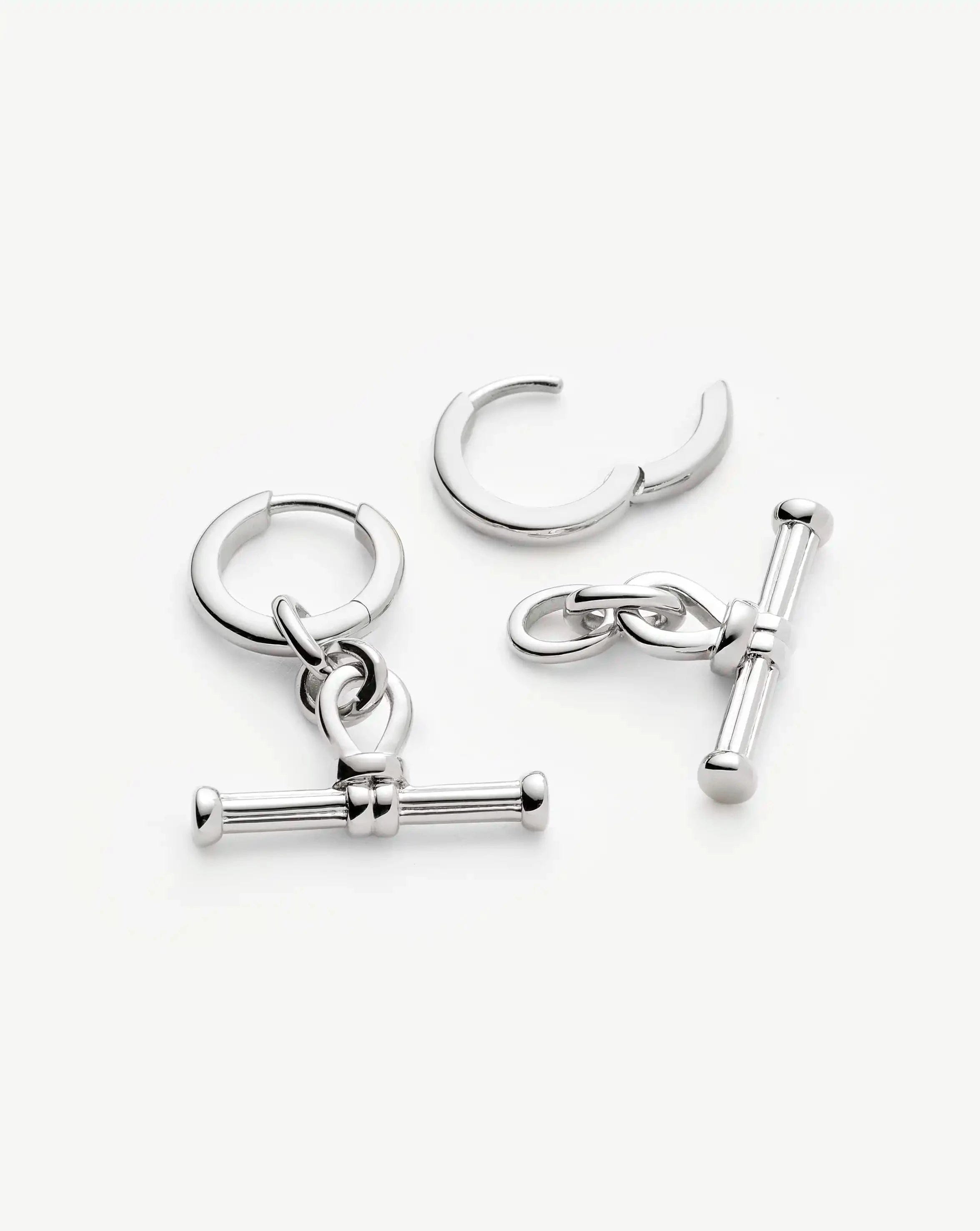 HUGGIES Ridge T - Bar Drop Huggies | Silver Plated