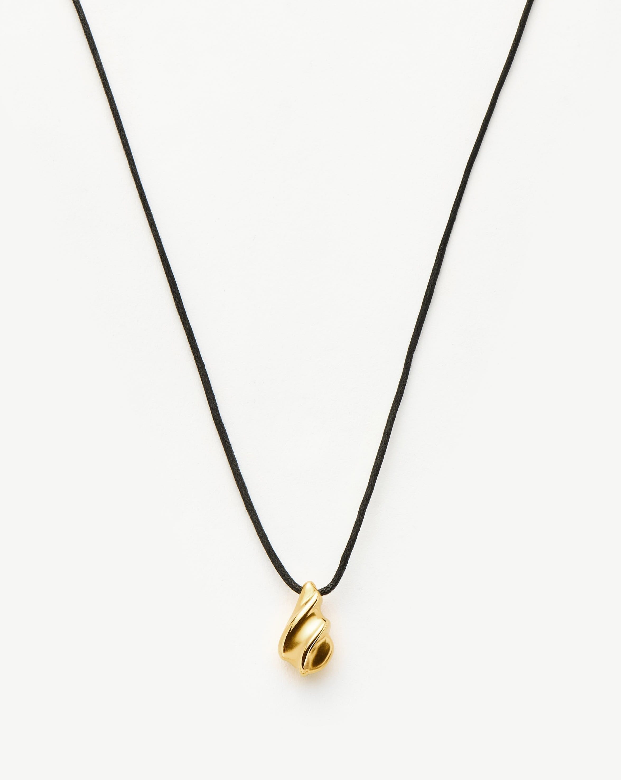 Droplet Savi Ridge Droplet Pendant Cord Necklace | 18ct Gold Plated