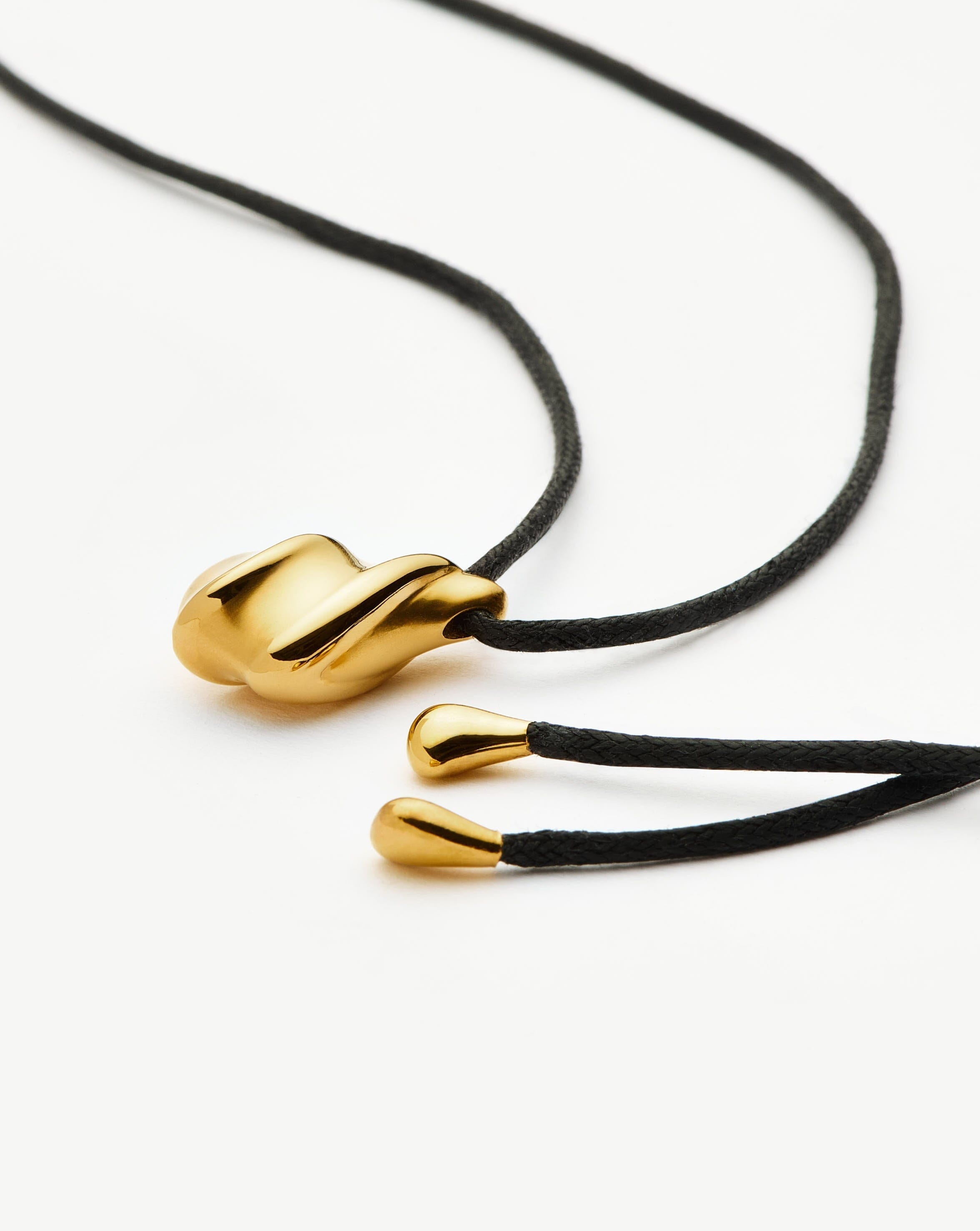 Droplet Savi Ridge Droplet Pendant Cord Necklace | 18ct Gold Plated