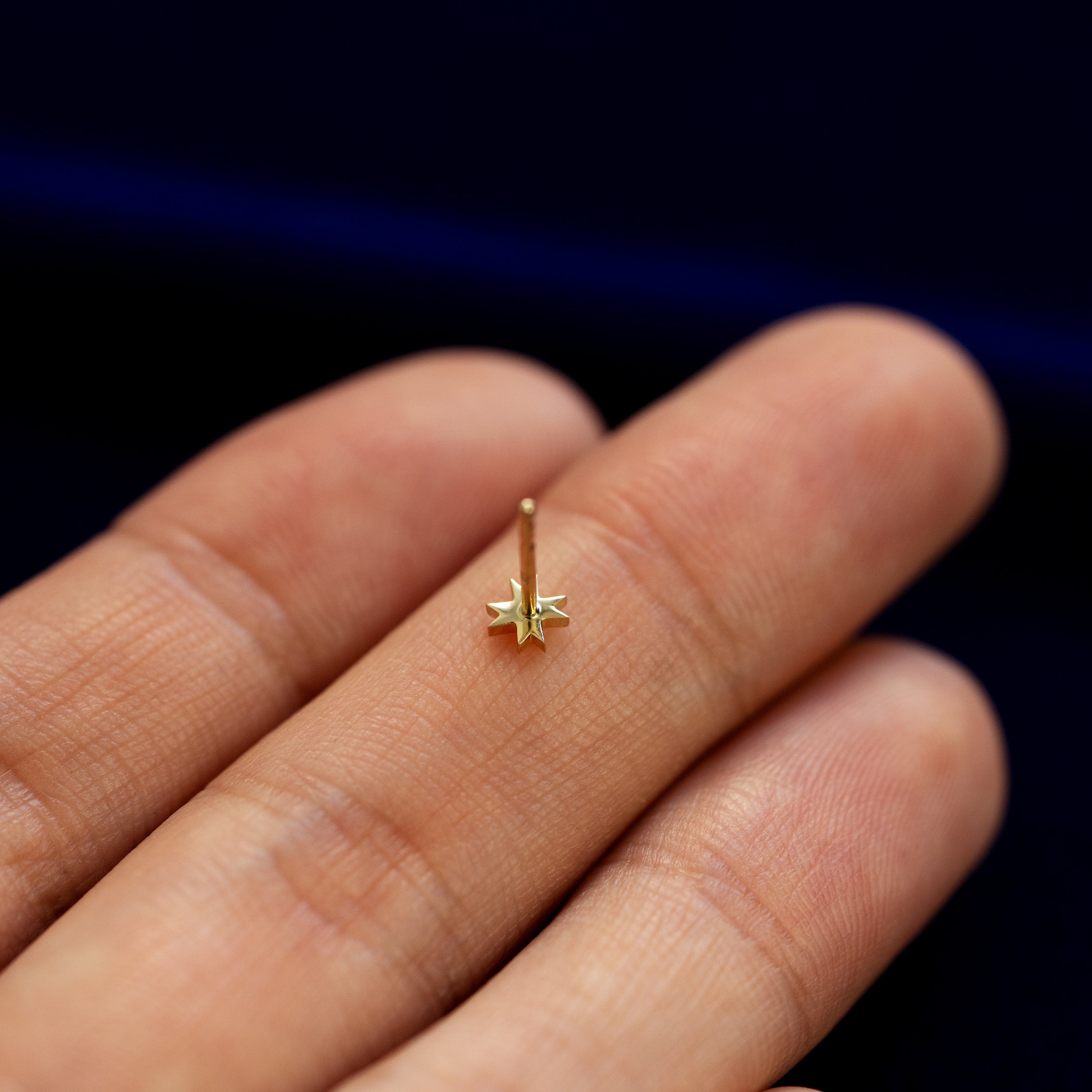 Automic Gold Studio 8 Pointed Star Earring