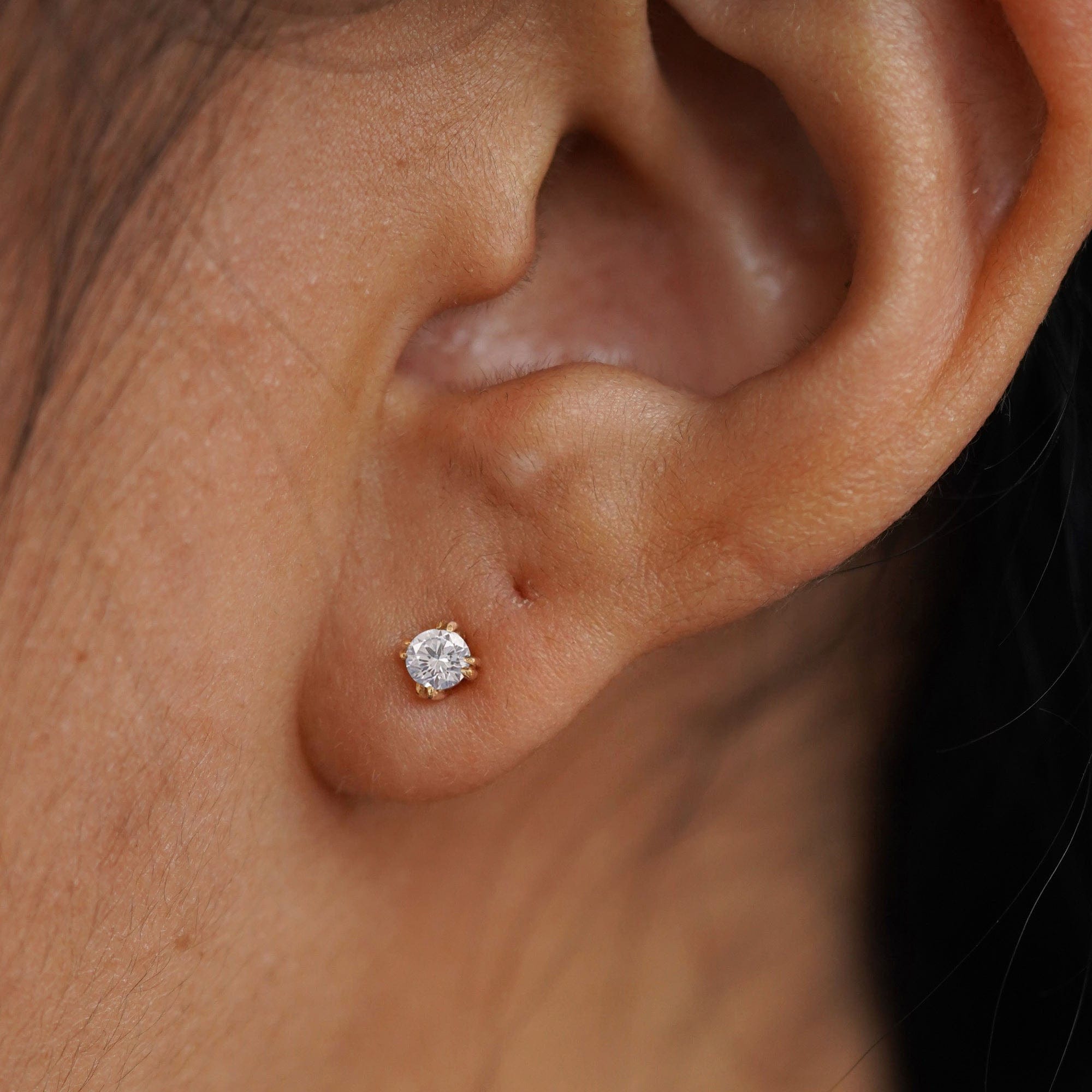 Automic Gold Studio Lab Diamond Earring