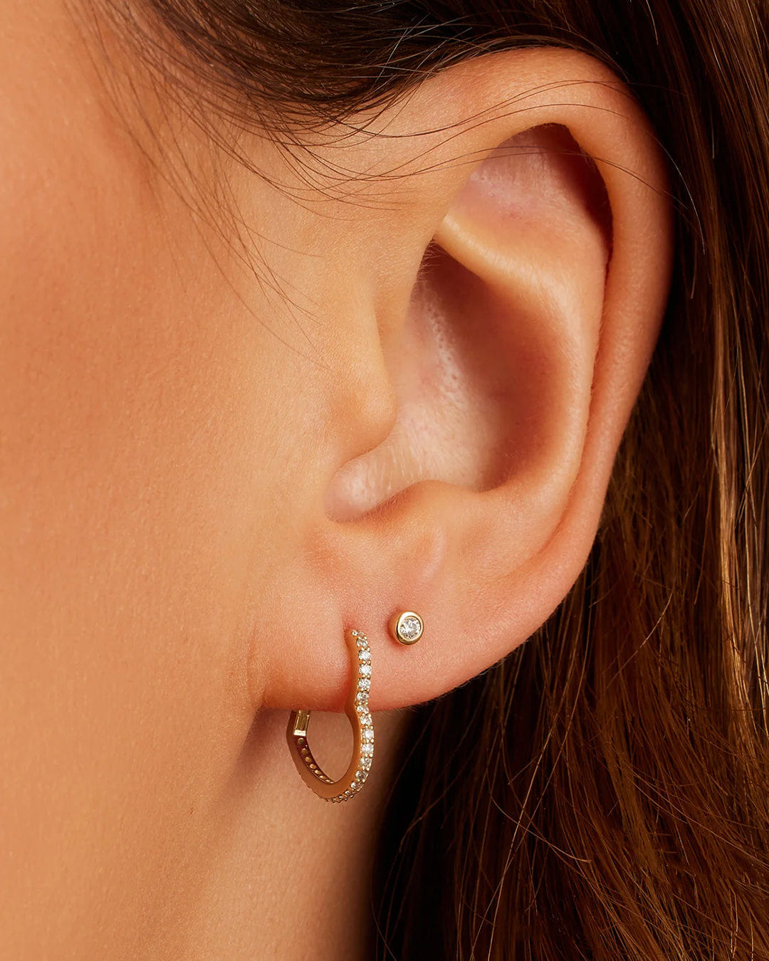 Fine 14K Classic Diamond Flat Back Single Stud