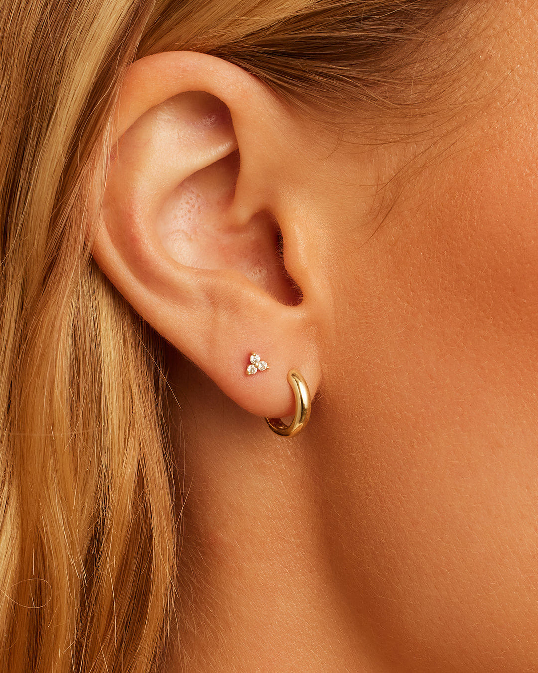 Fine 14K Diamond Bali Flat Back Single Stud