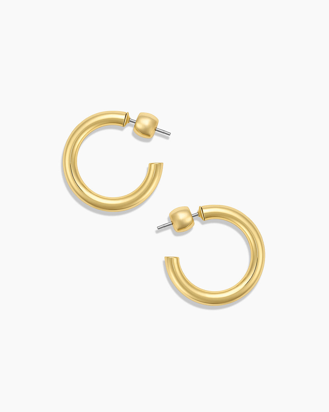 Winter 2024 Fashion Carter Small Hoops