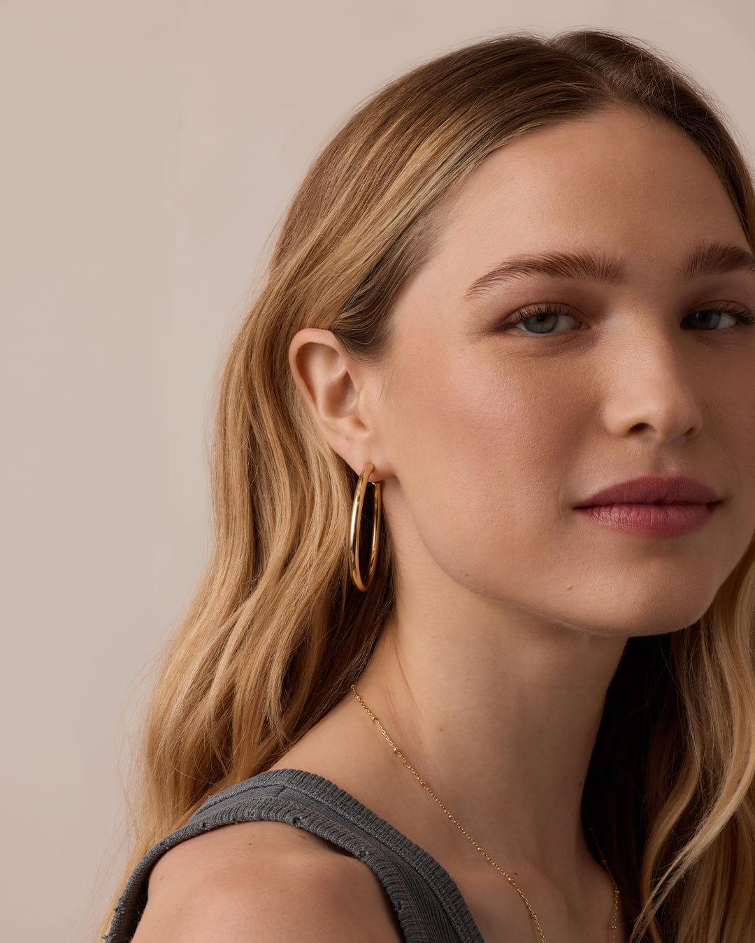Winter 2024 Fashion Carter Statement Hoops