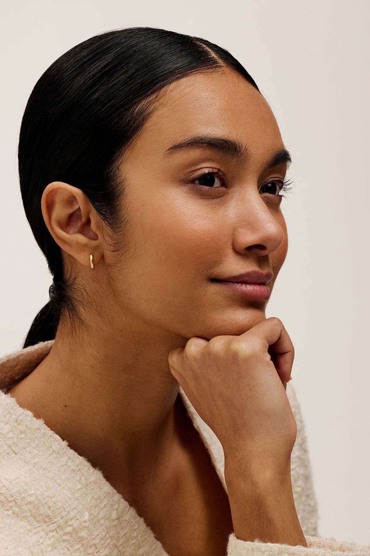 Logo Crislie Logo Hoop Earrings (12 mm) Gold