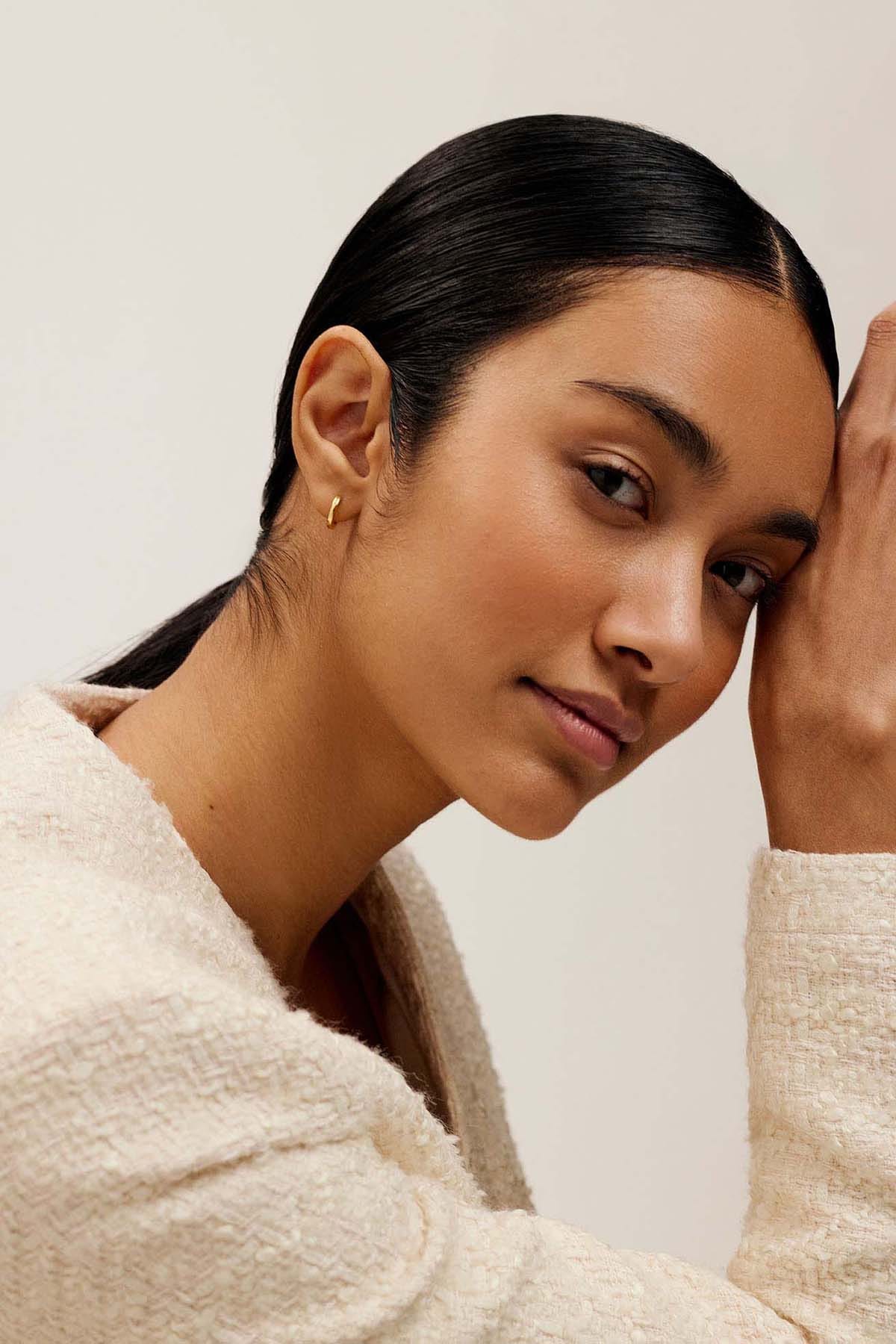 Logo Crislie Logo Hoop Earrings (12 mm) Gold