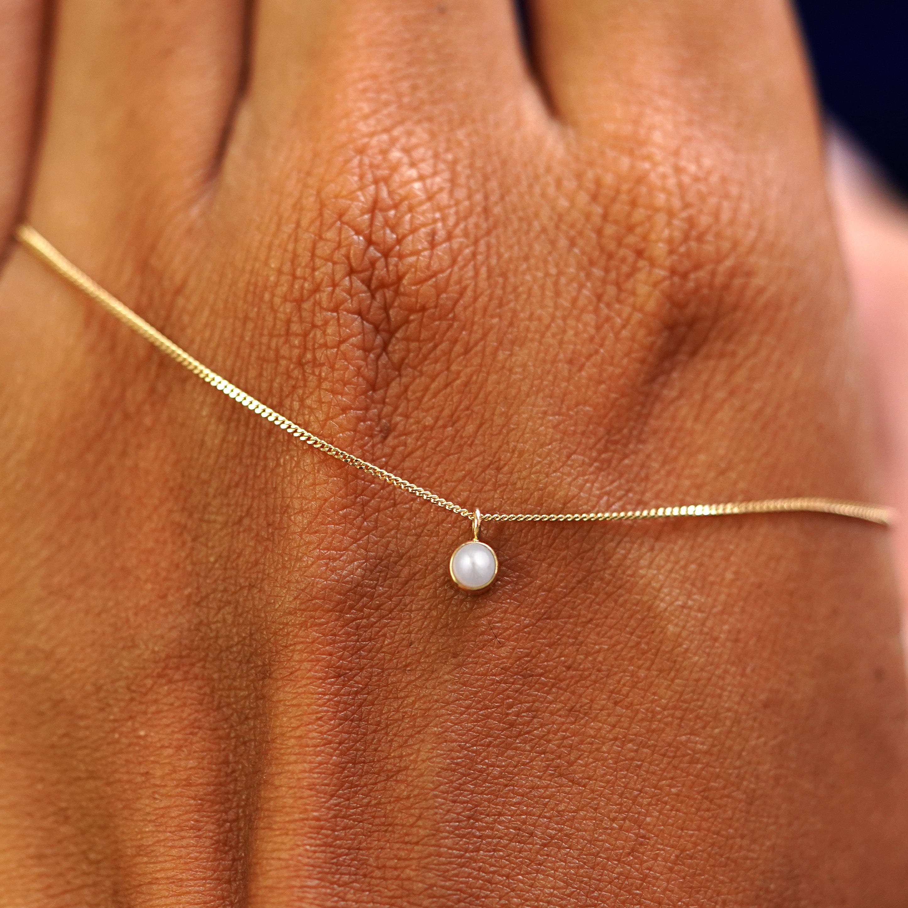 Automic Gold Studio Pearl Necklace