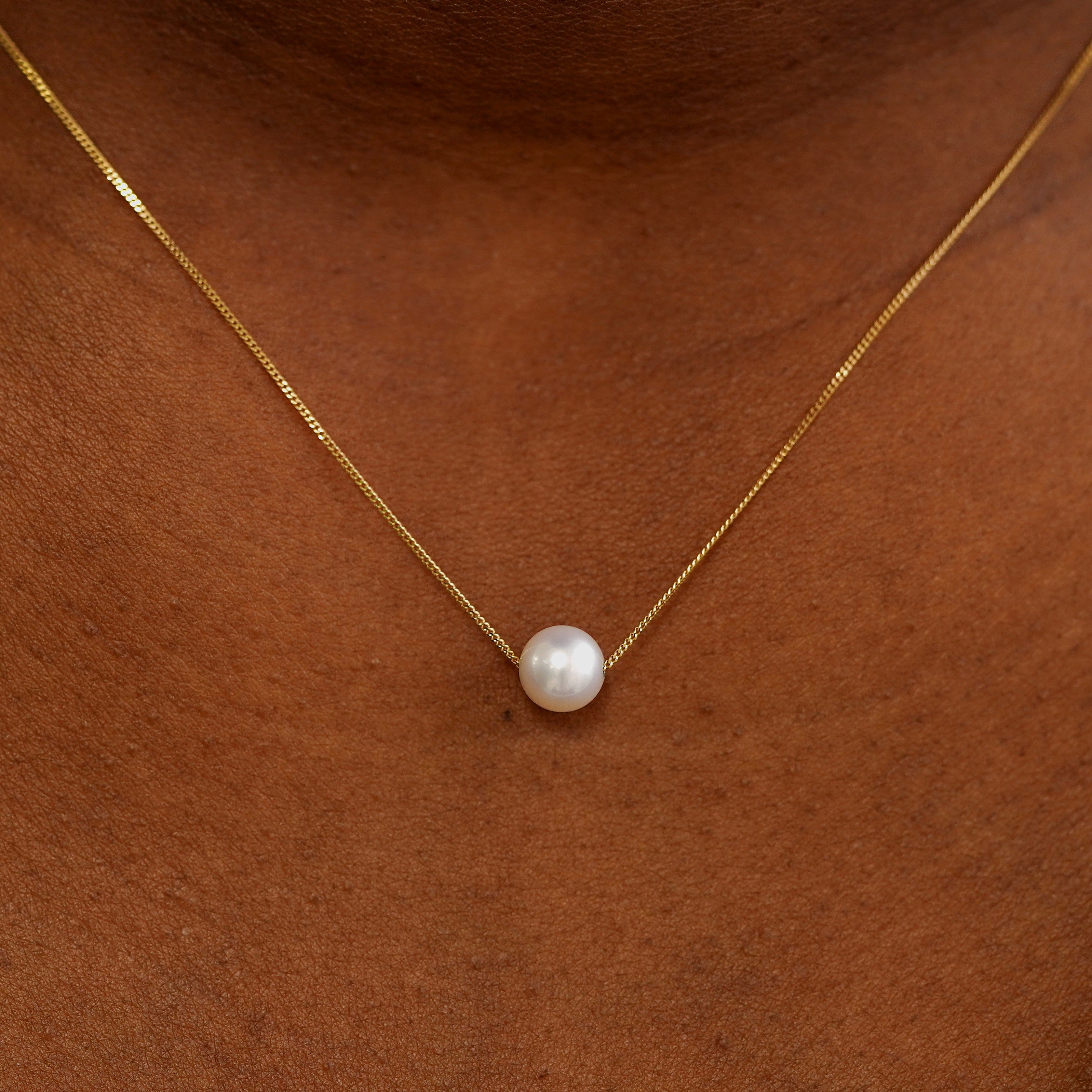 Automic Gold Studio Medium Pearl Slide Necklace