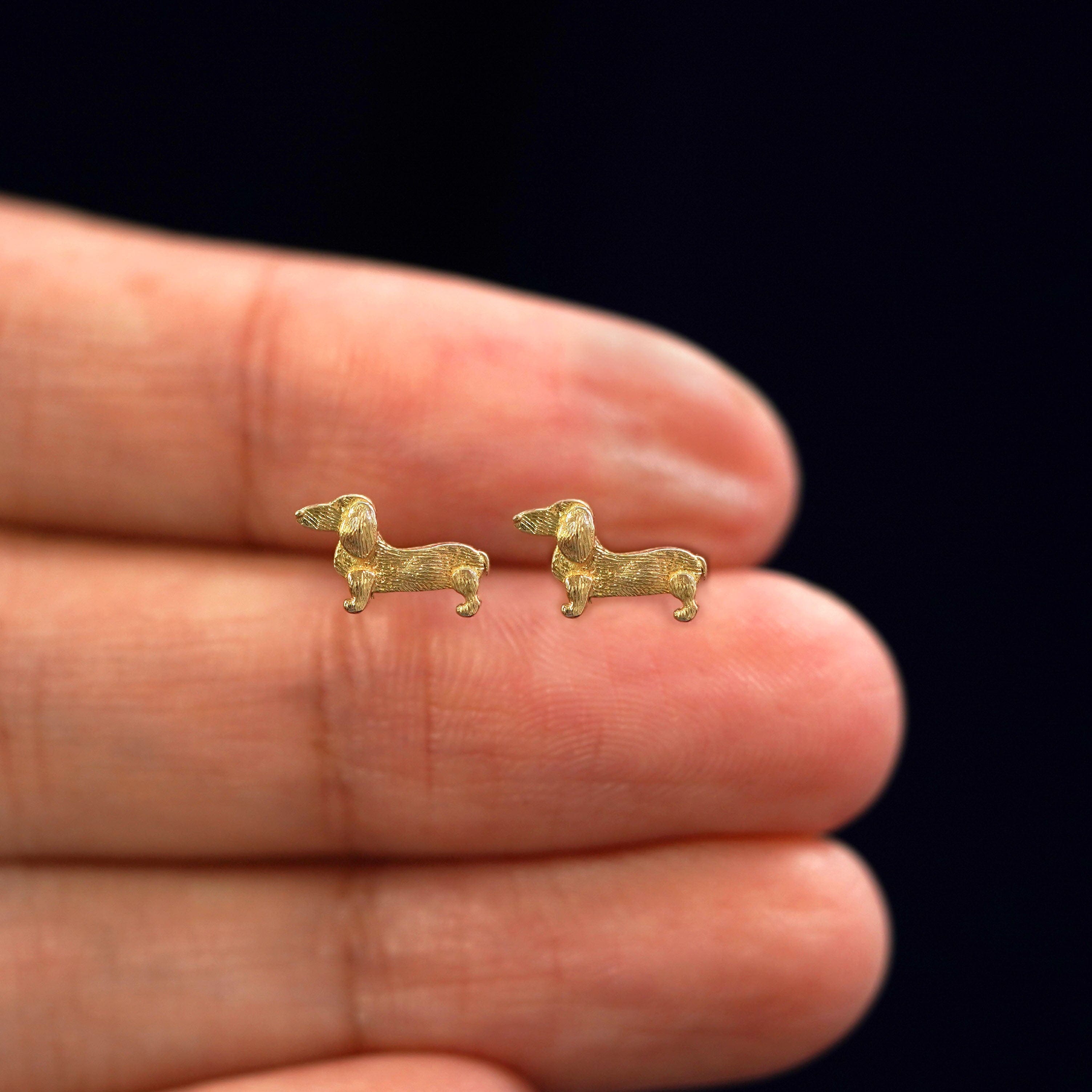 Automic Gold Studio Dog Earring