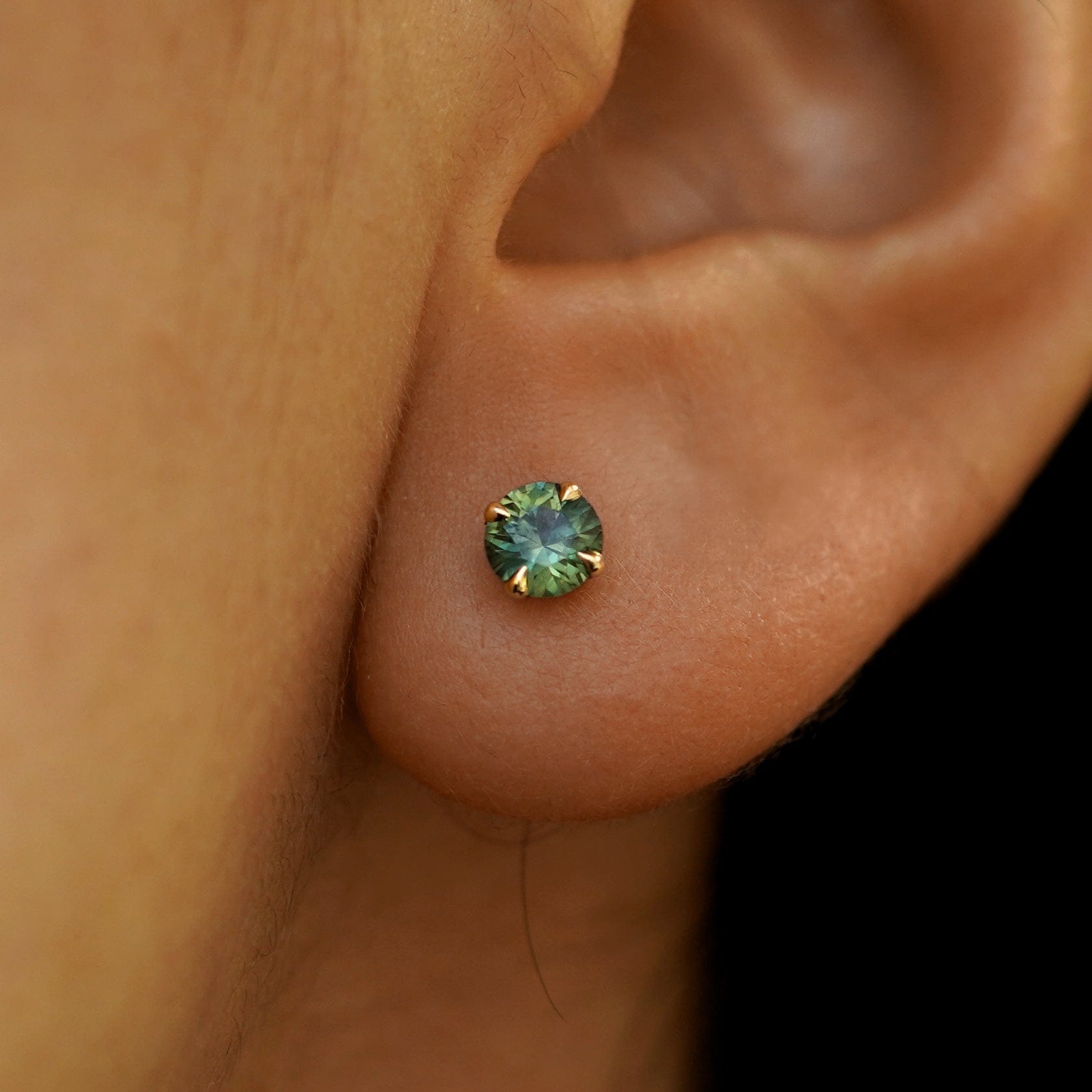 Automic Gold Studio Green Sapphire Pressure Lock Earring