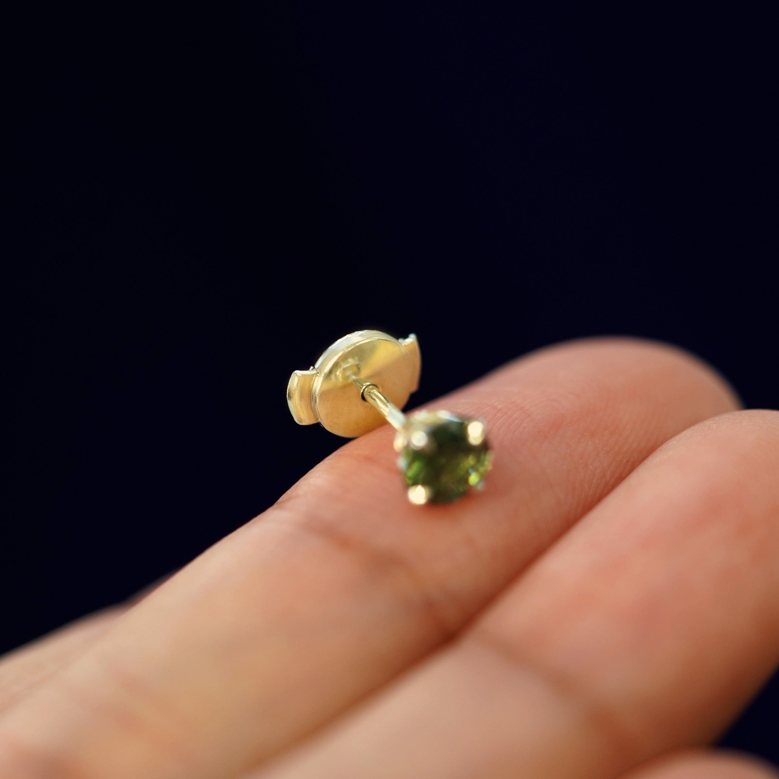 Automic Gold Studio Green Sapphire Pressure Lock Earring