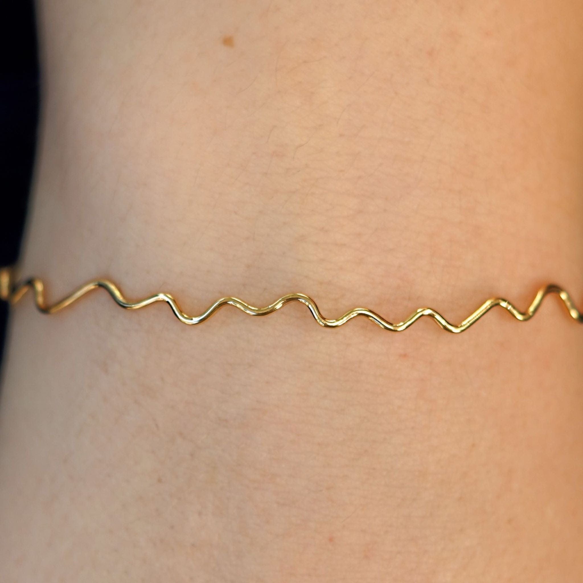 Automic Gold Studio Wave Bangle