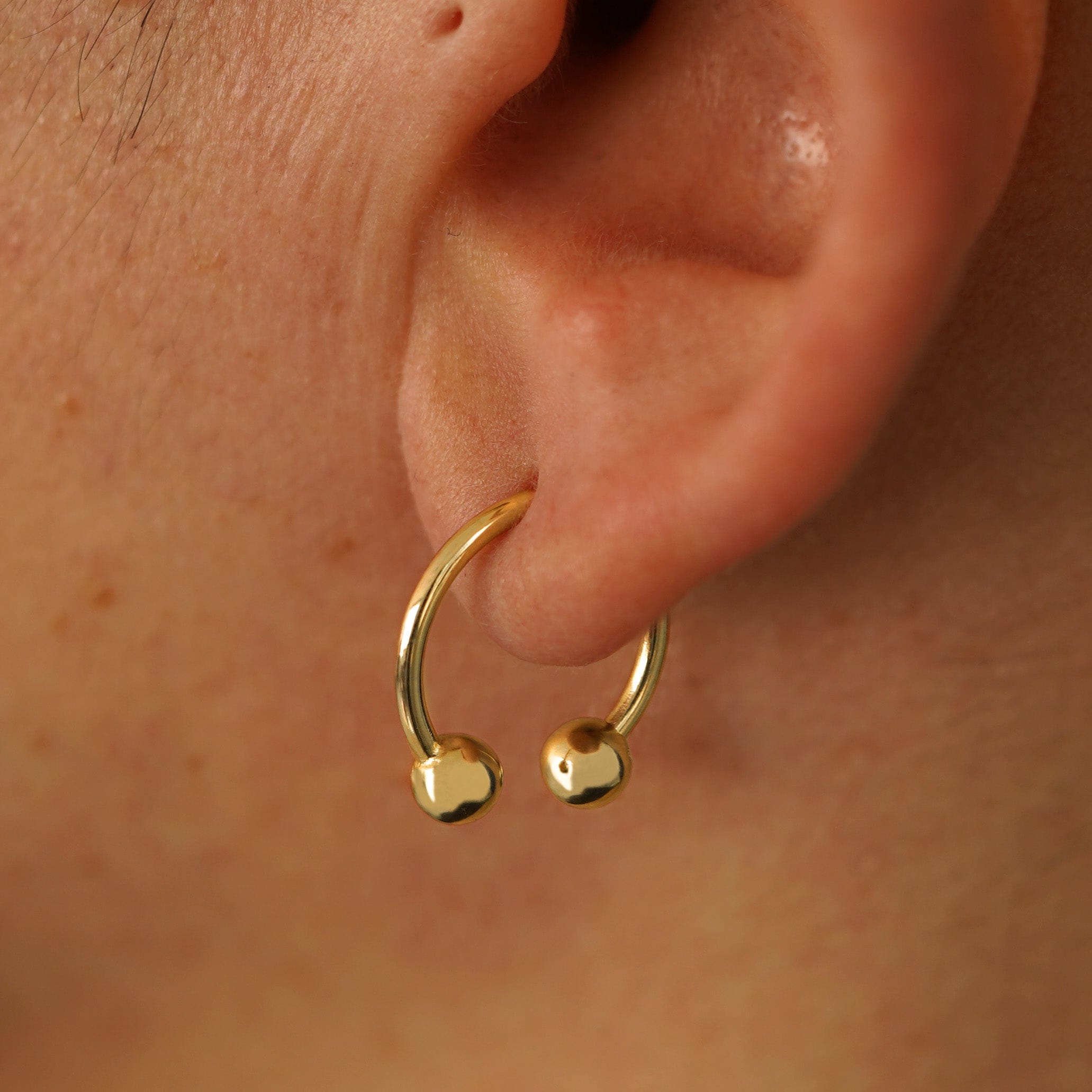 Automic Gold Studio Large Horseshoe Piercing
