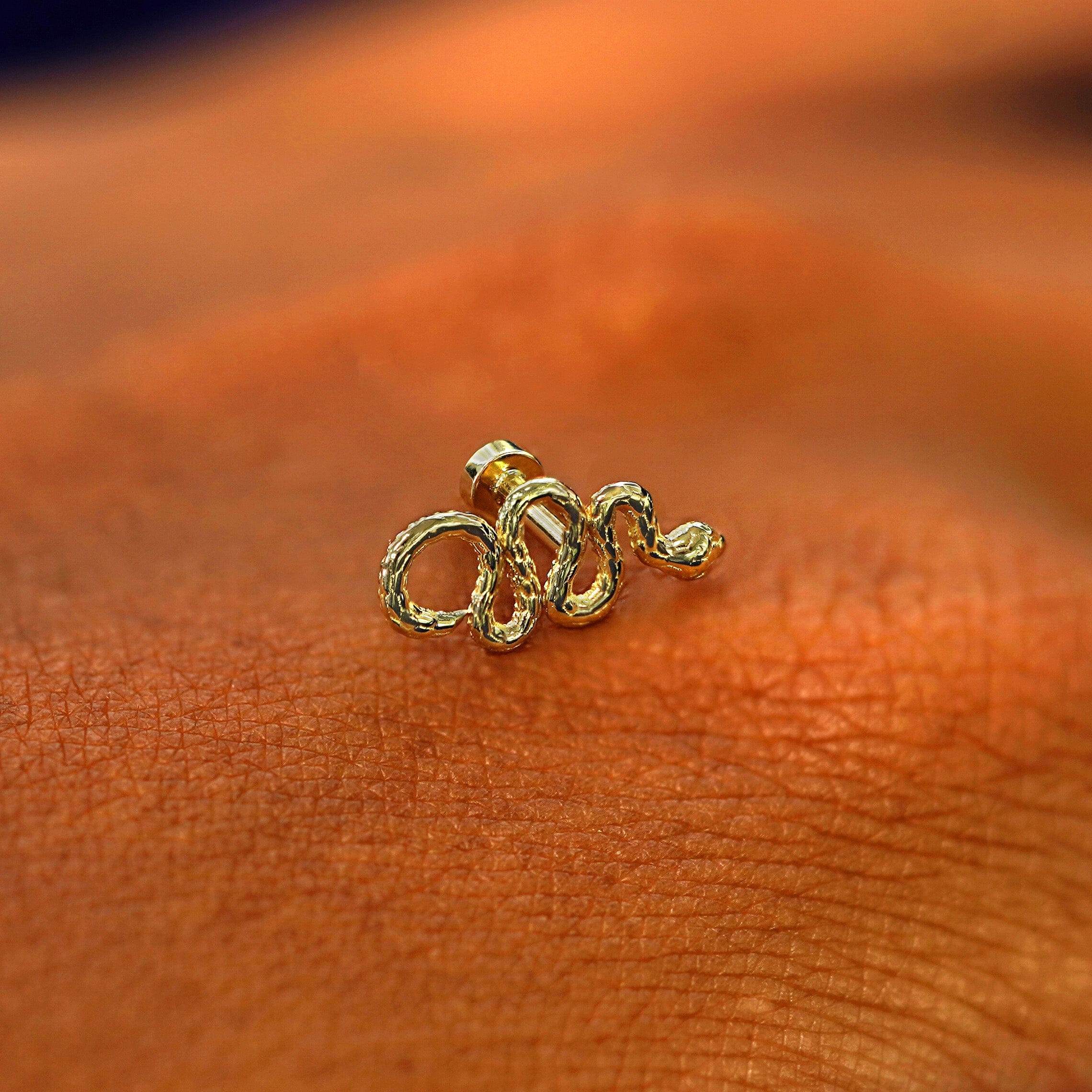 Automic Gold Studio Snake Flatback Piercing