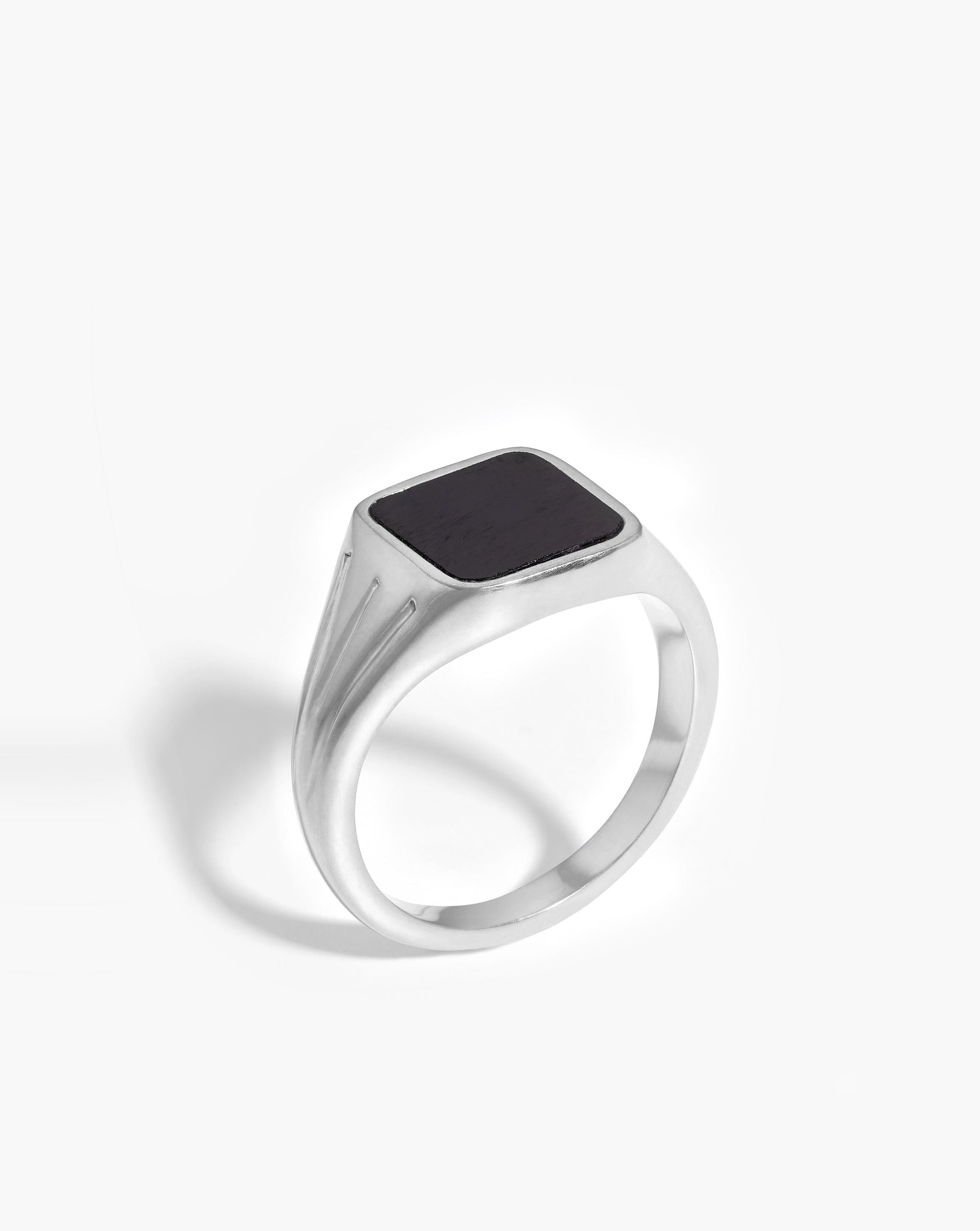 RING Lucy Williams Square Signet Ring | Sterling Silver/Black Onyx