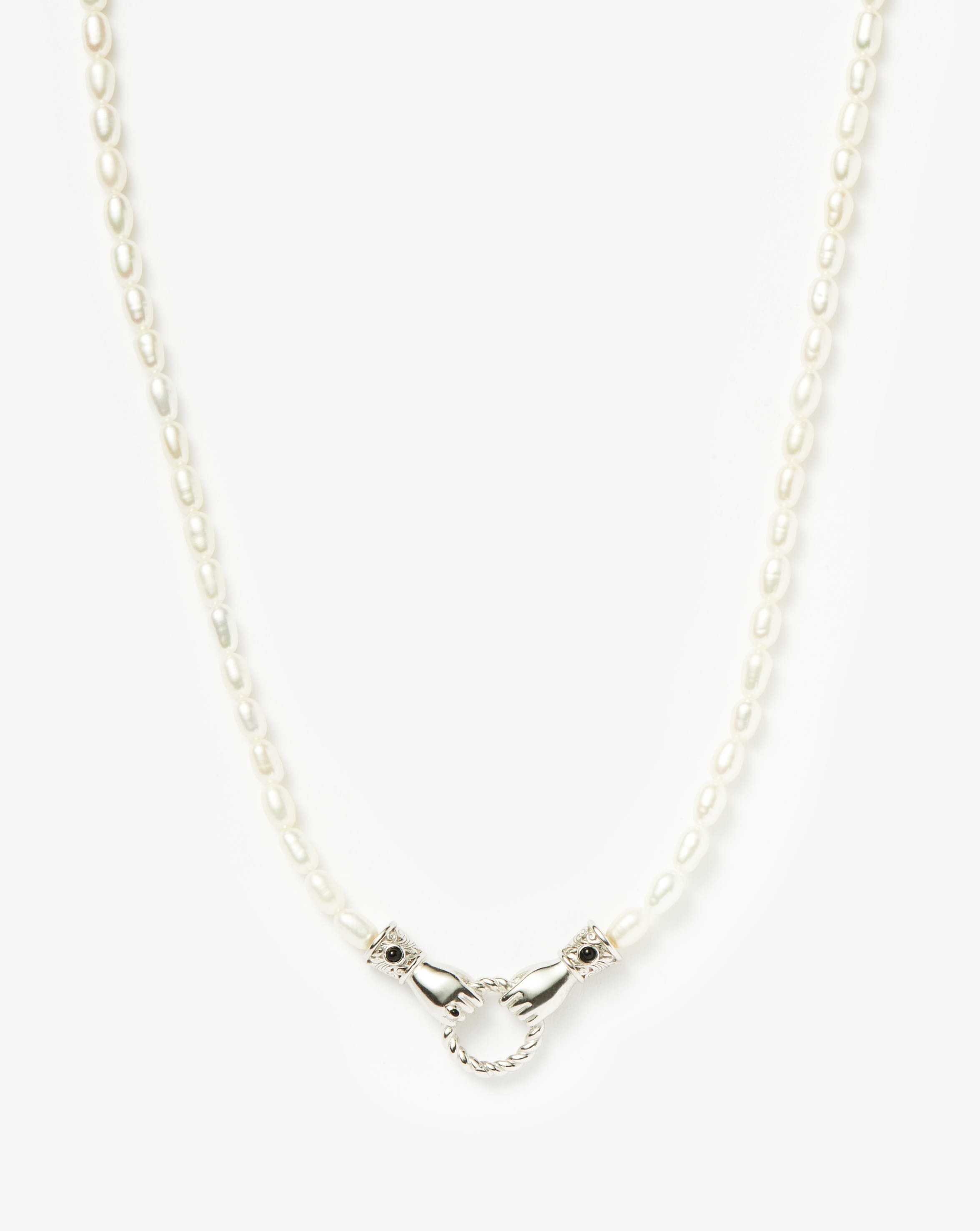 Pearl Harris Reed In Good Hands Pearl Necklace | Silver Plated/Pearl & Black Onyx