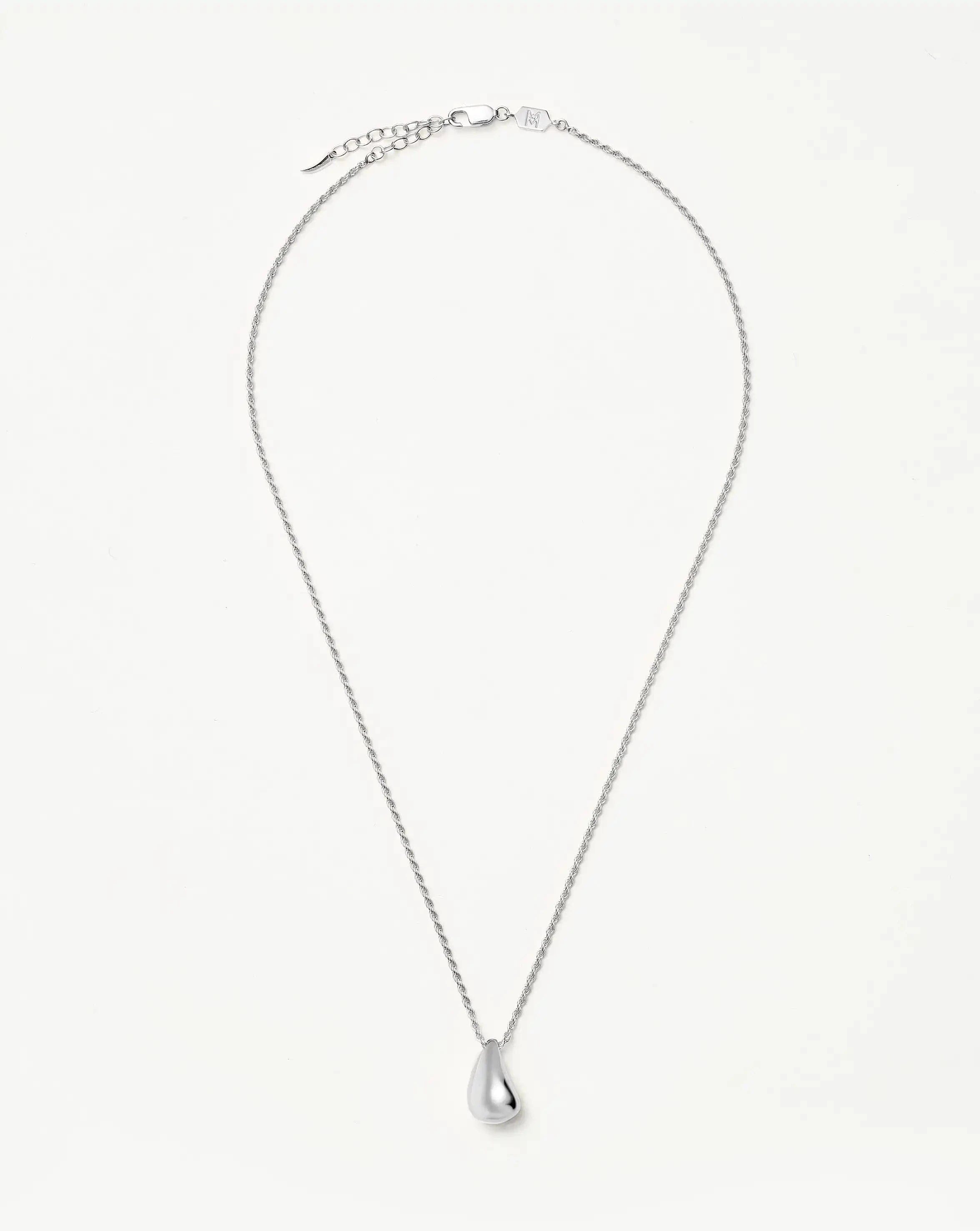 Droplet Savi Sculptural Droplet Pendant Necklace | Sterling Silver