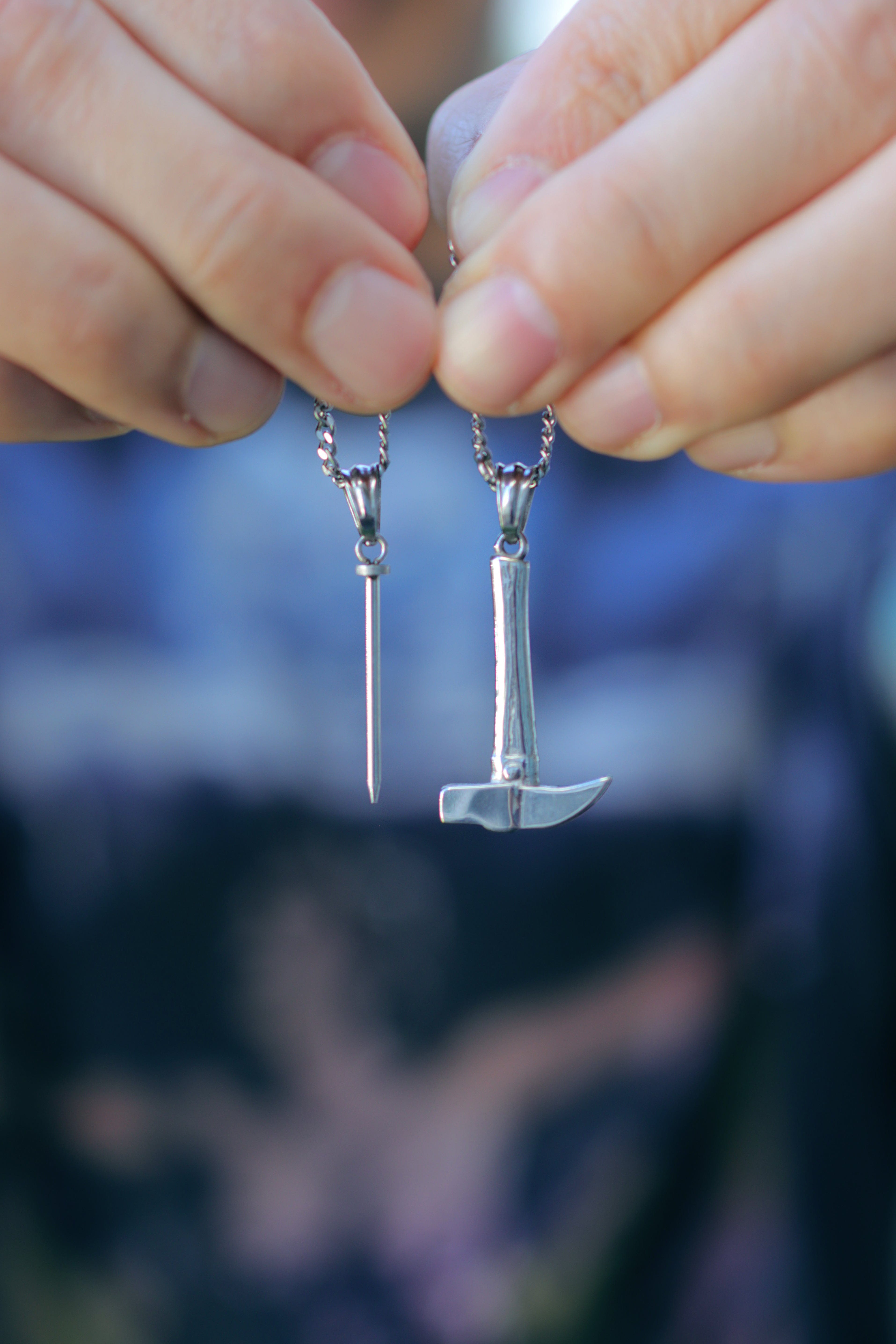 Misterverse Jujutsu Kaisen™ Nobara's Hammer & Nail Pendant
