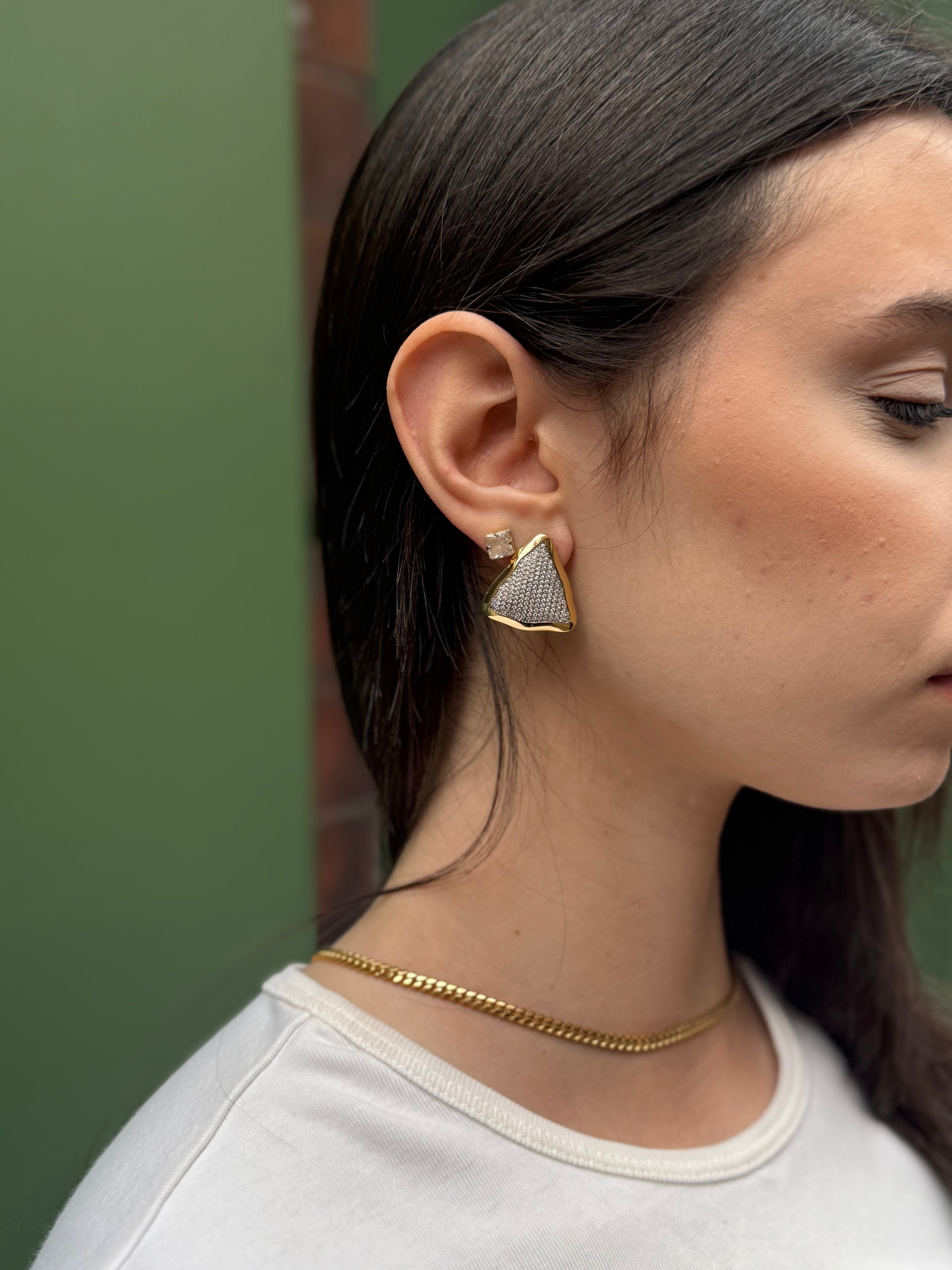 One Dame Lane Chiara Gold Earrings