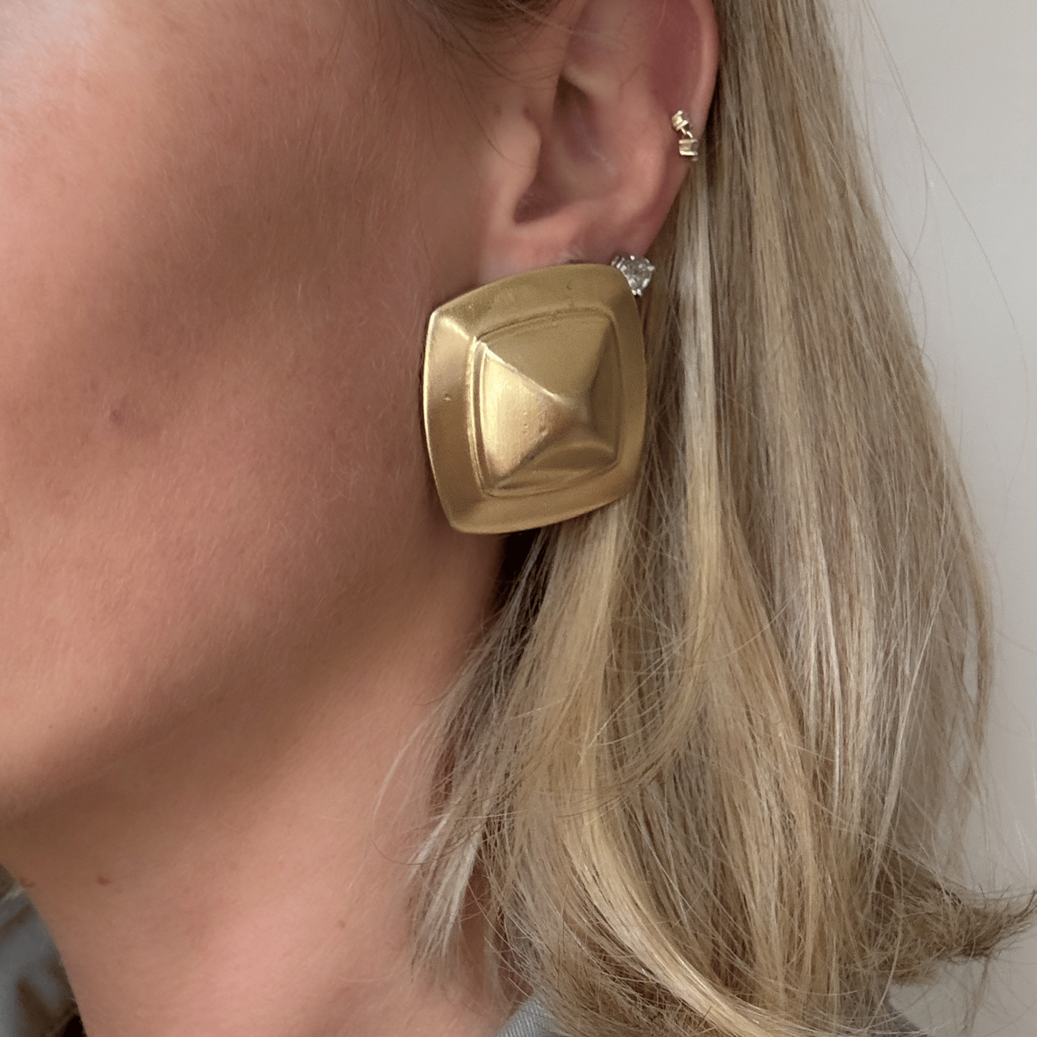 Willowfinejewellery Large Cushion Brushed Modernist Vintage Earrings