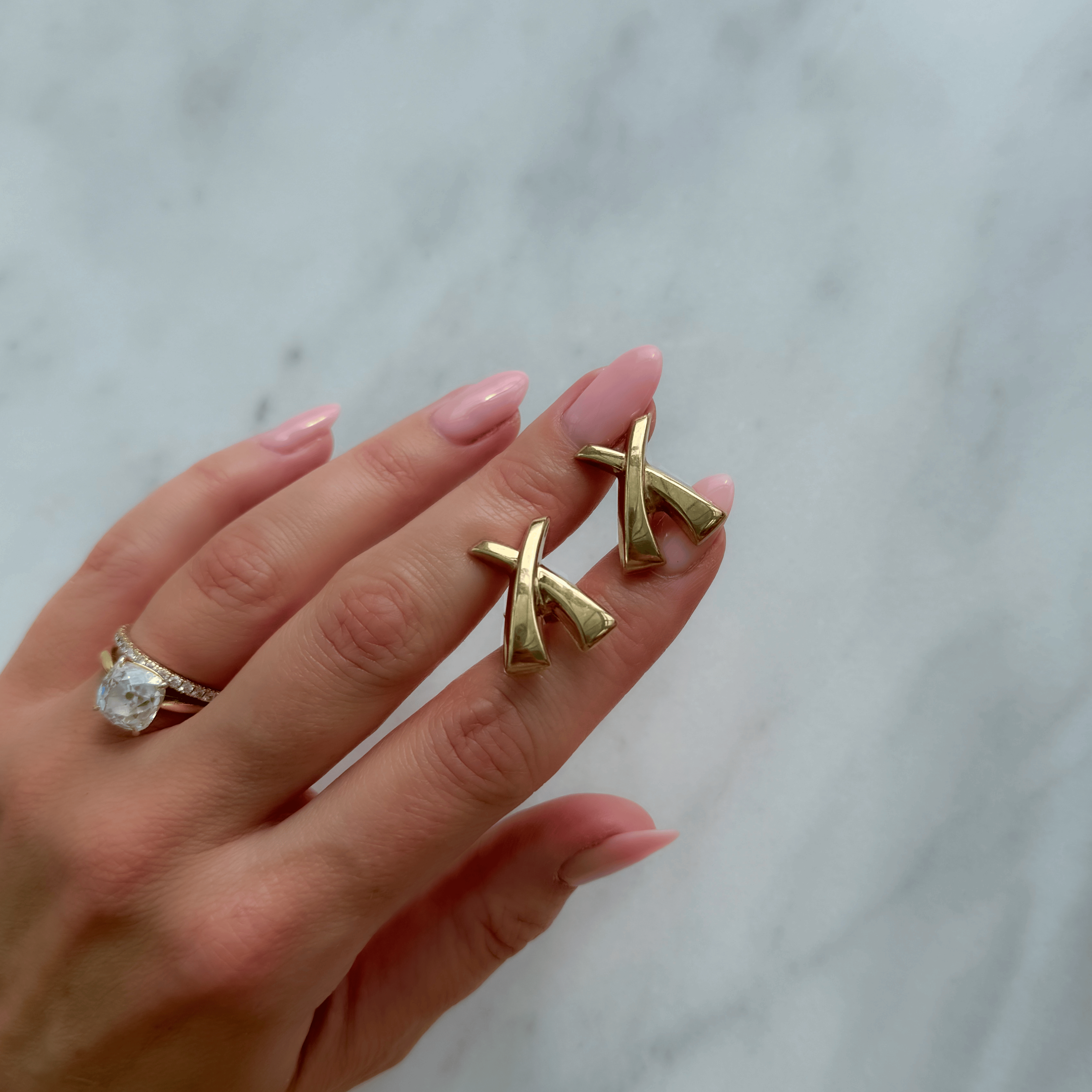 Willowfinejewellery 9ct Gold Vintage Kiss Earrings