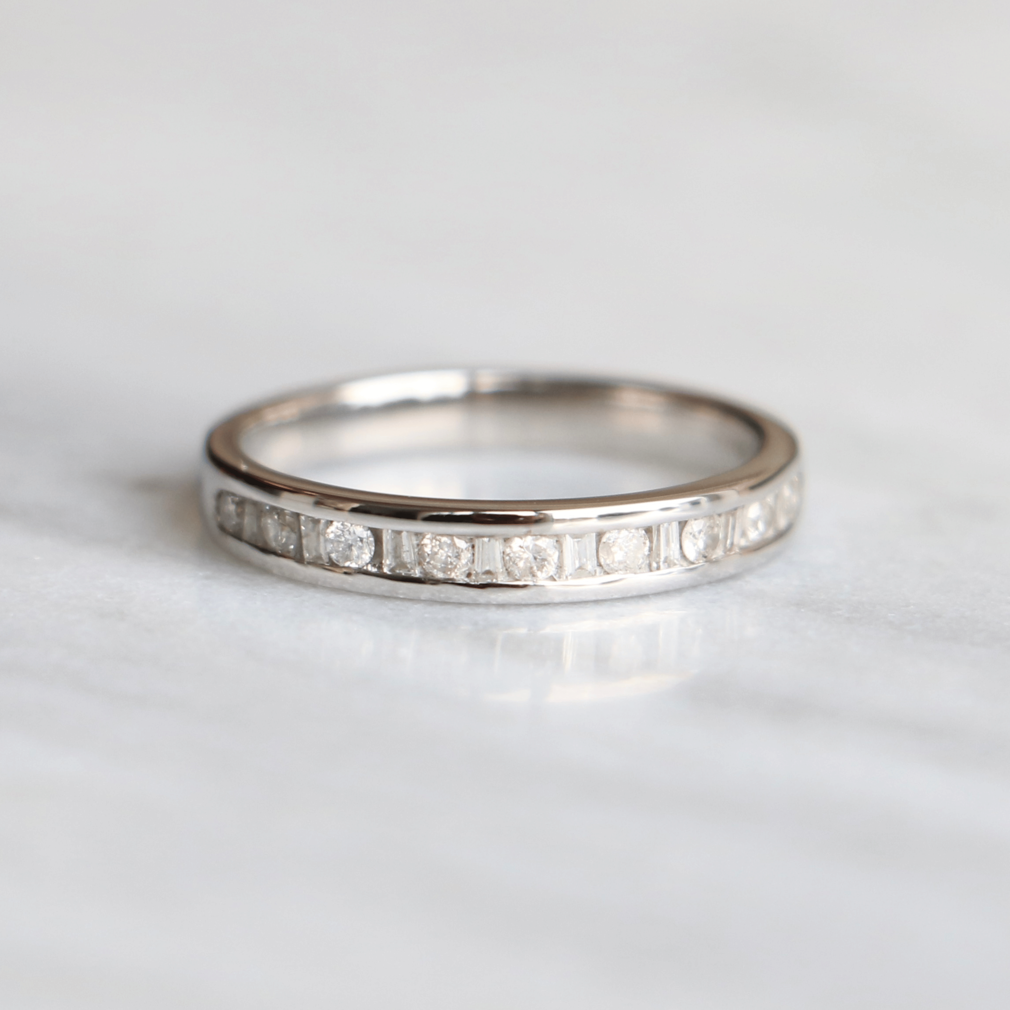 Willowfinejewellery 18ct White Gold 0.25ct Diamond Eternity Ring