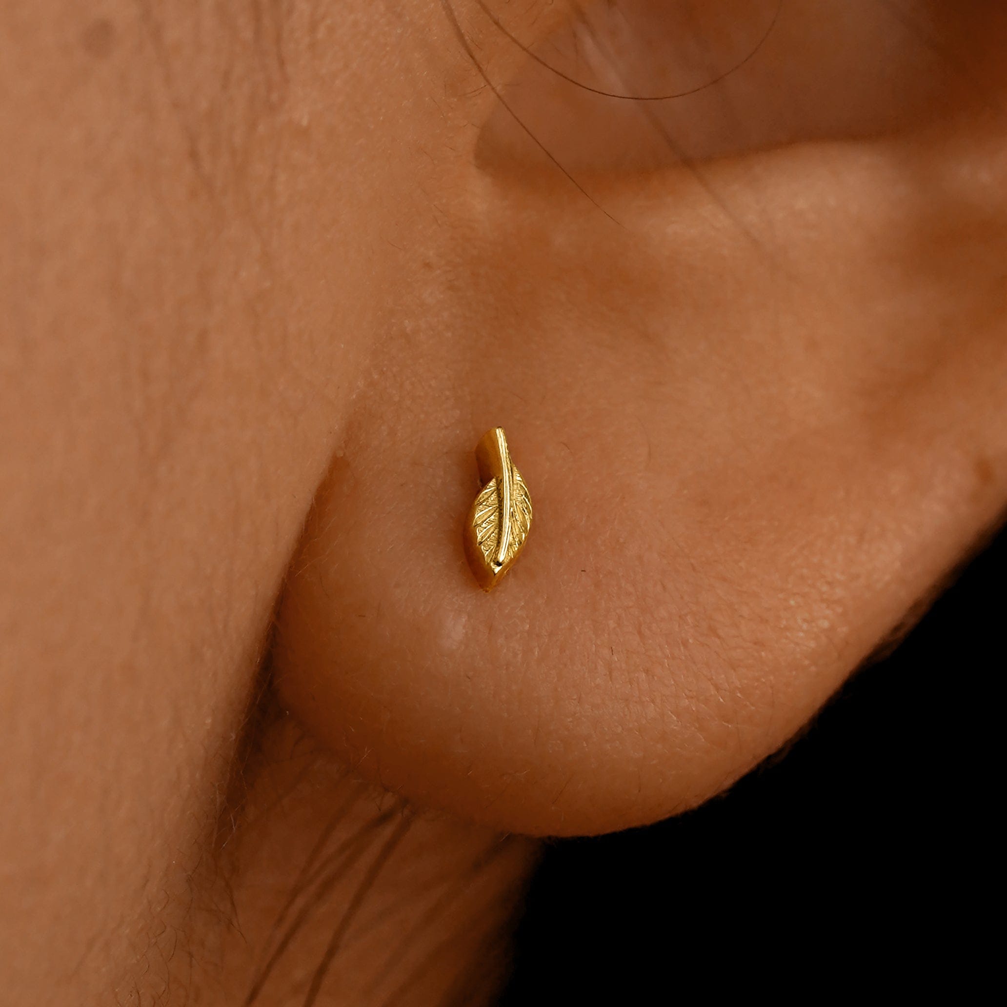 Automic Gold Studio Mini Leaf Flatback Piercing