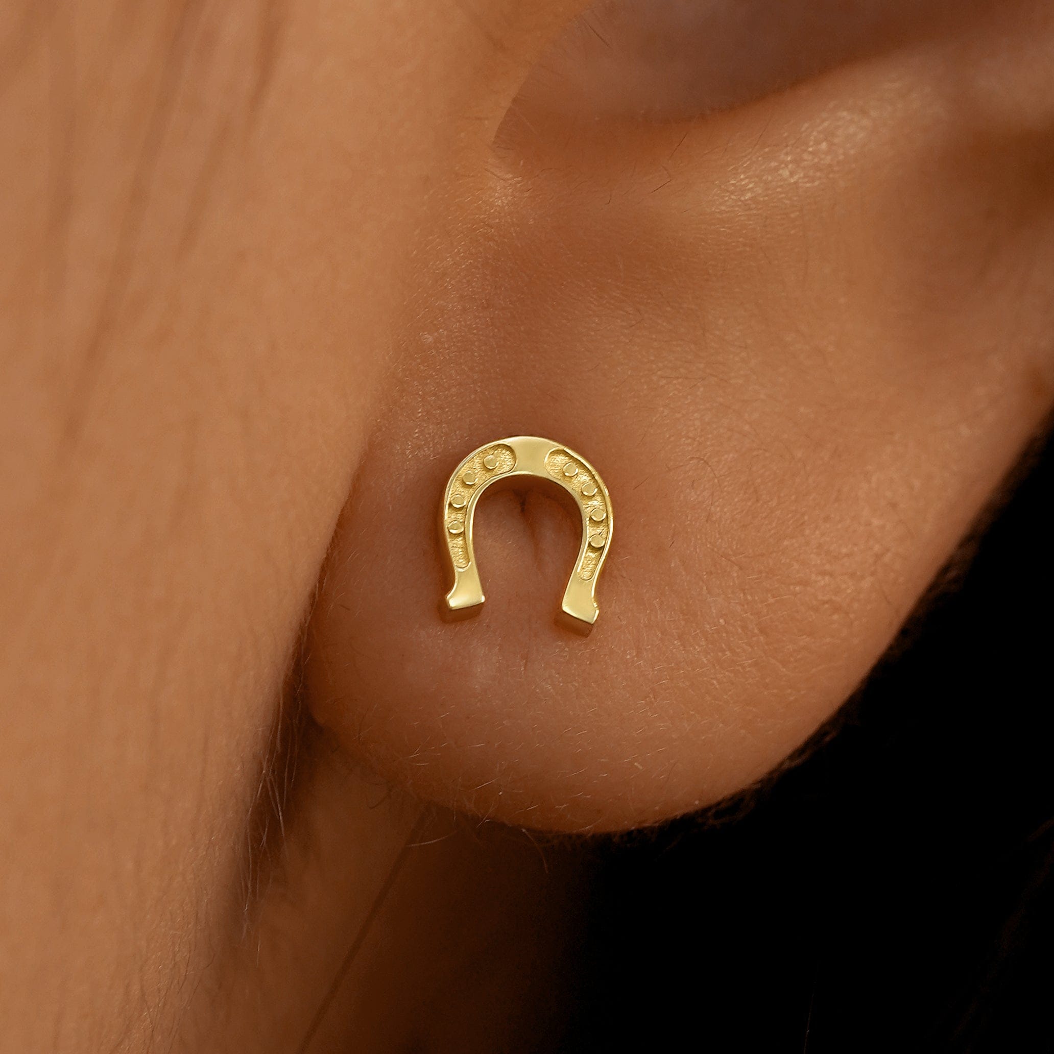 Automic Gold Studio Horseshoe Earring