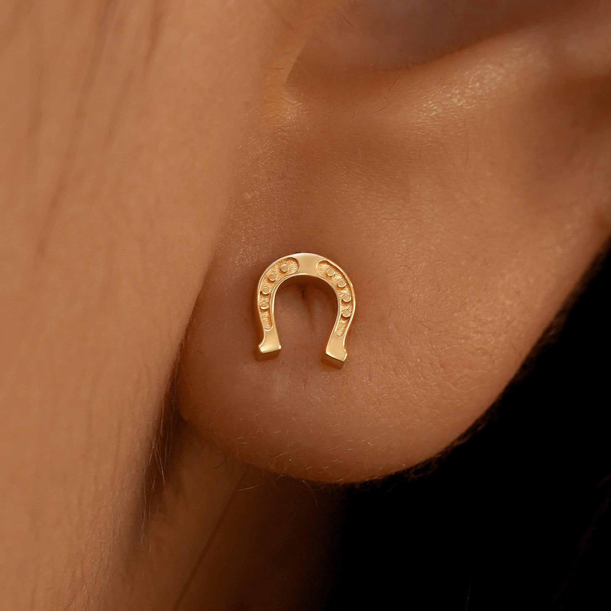 Automic Gold Studio Horseshoe Earring