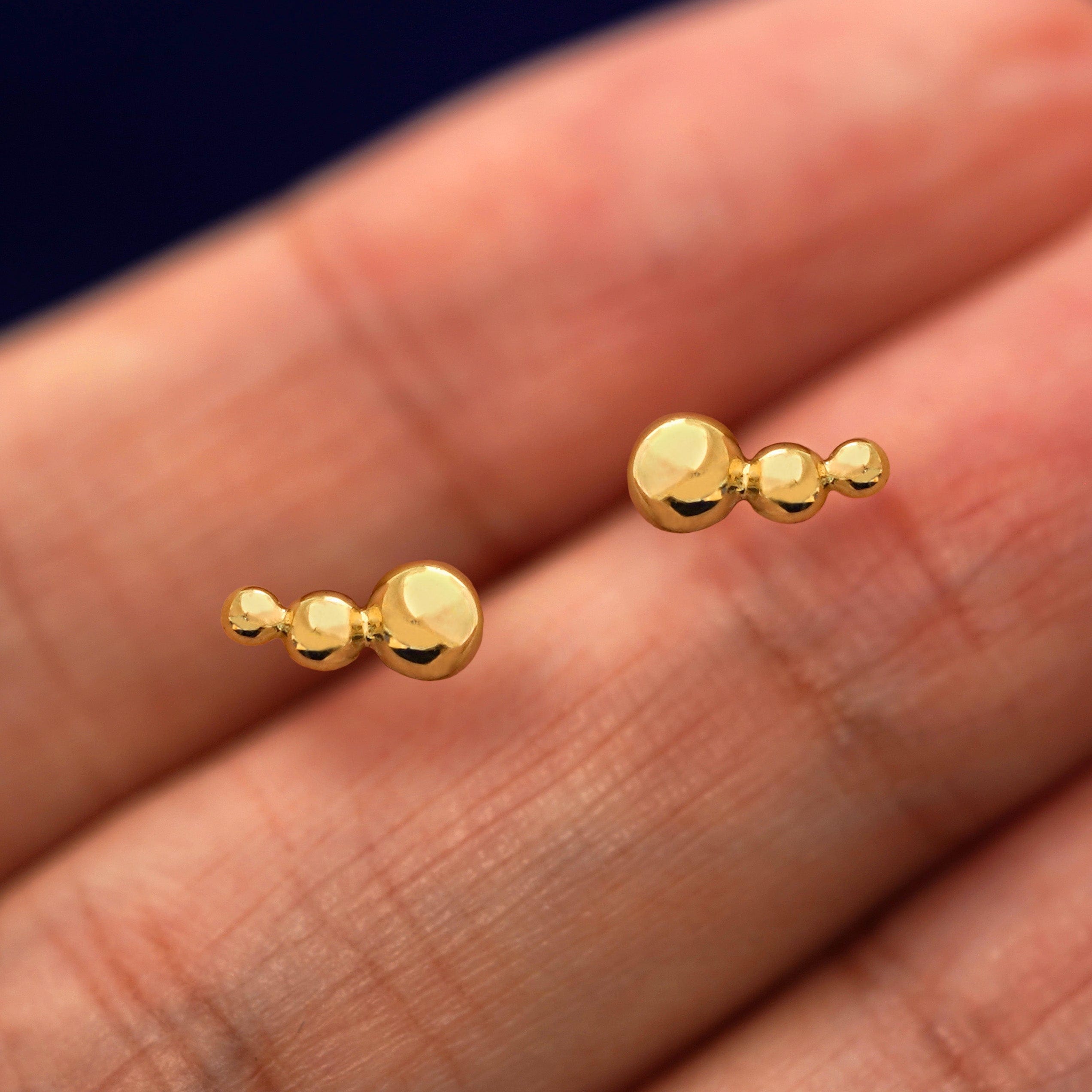 Automic Gold Studio Graduated Ball Earring