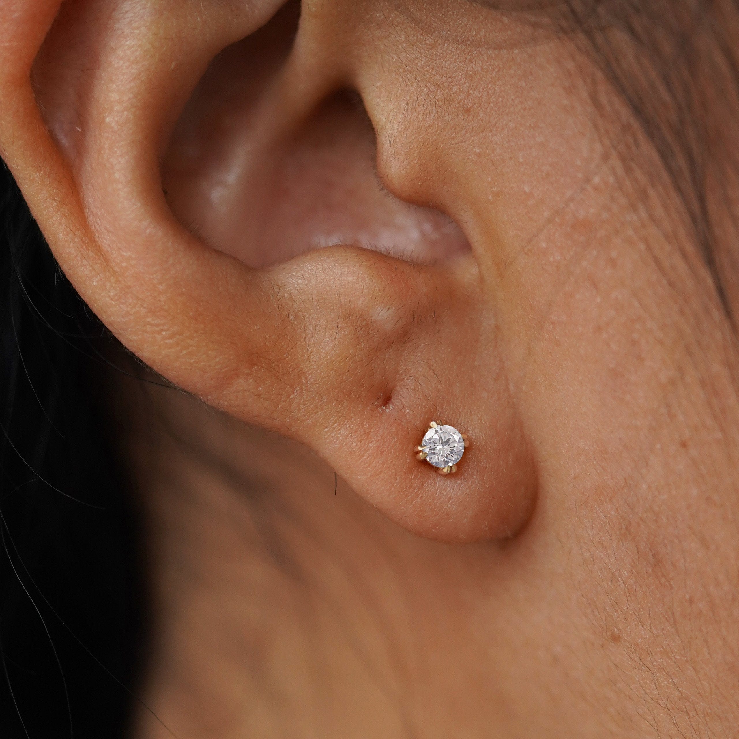 Automic Gold Studio Natural Diamond Flatback Piercing