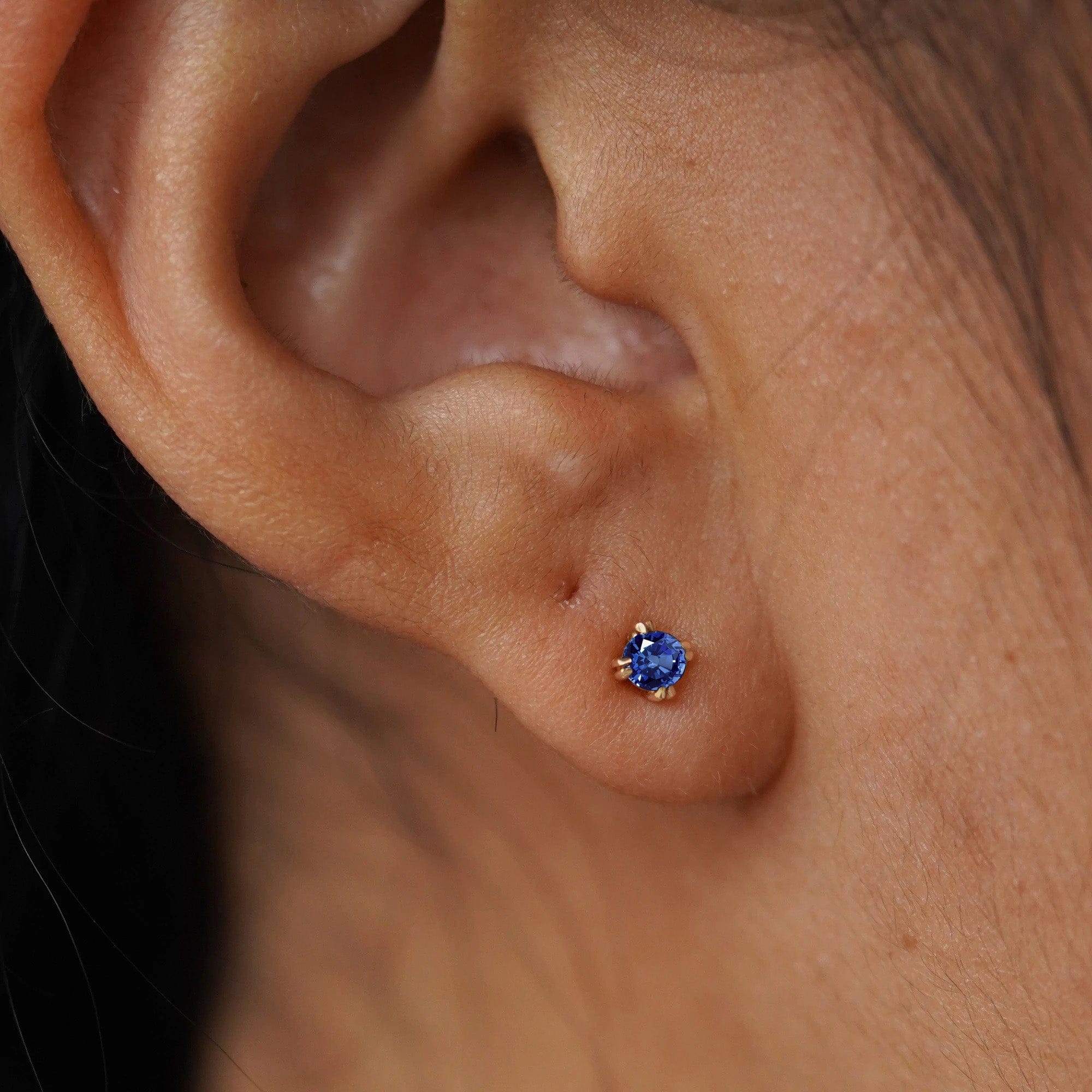 Automic Gold Studio Sapphire Flatback Piercing