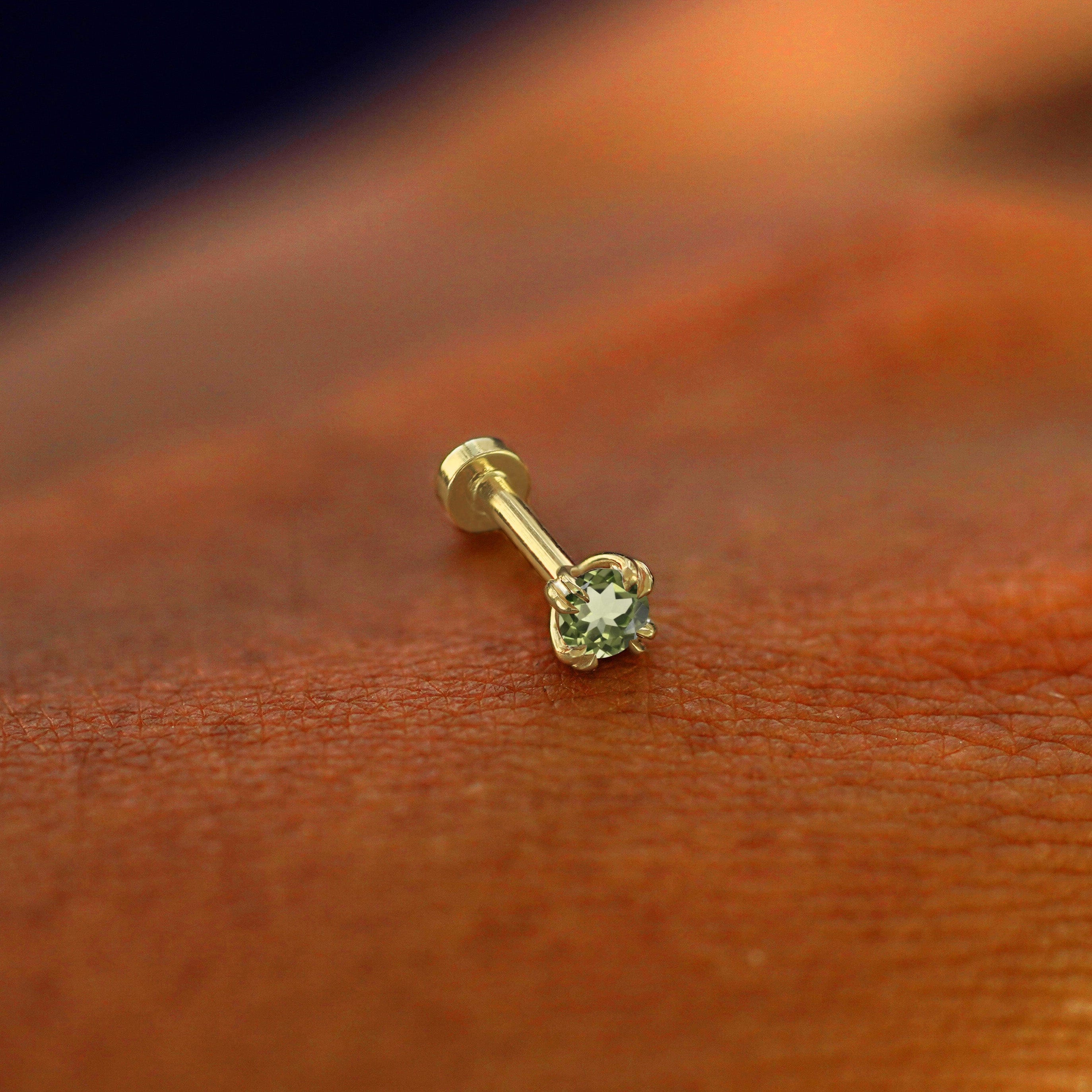 Automic Gold Studio Peridot Flatback Piercing