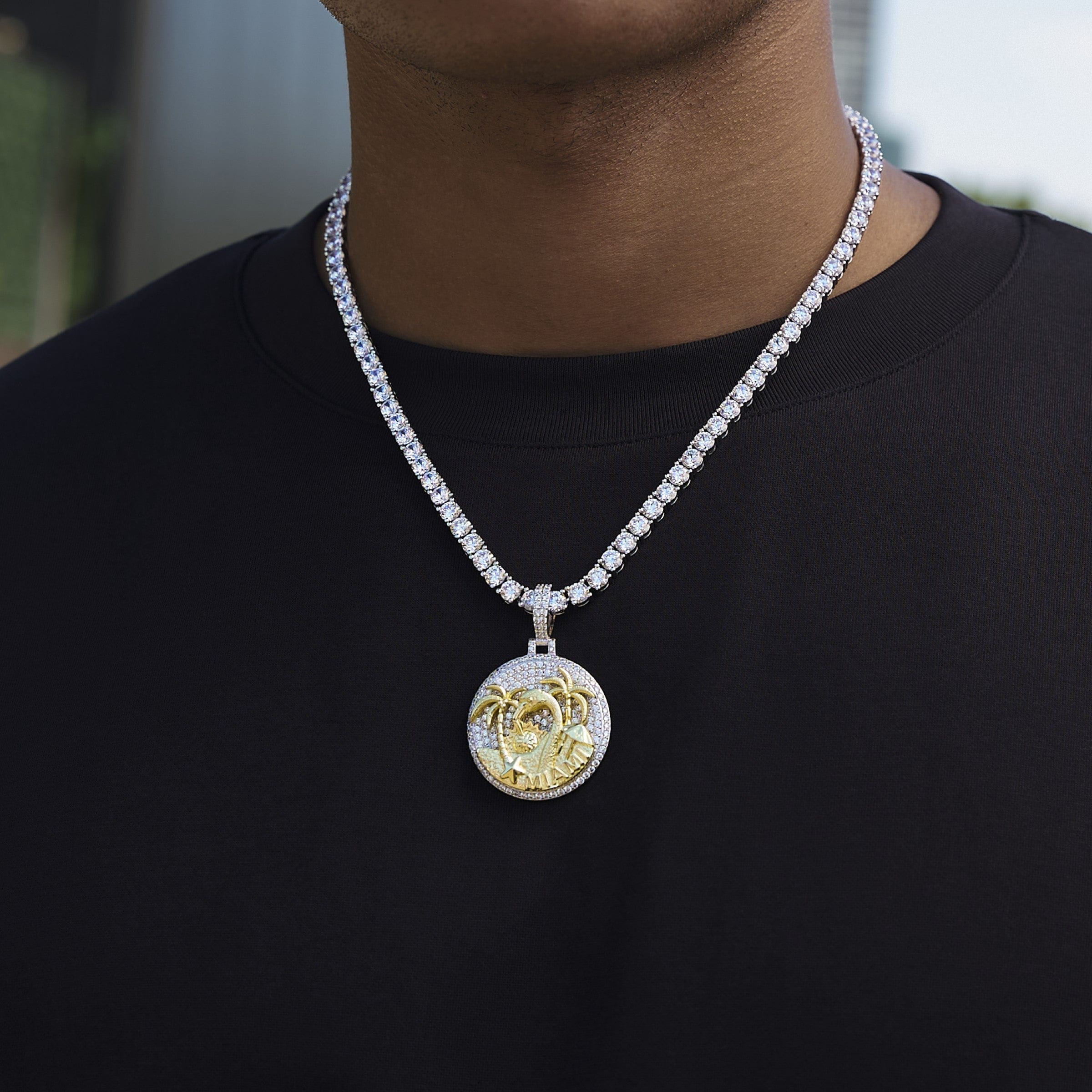 GLD Men Iced Miami Pendant in White Gold