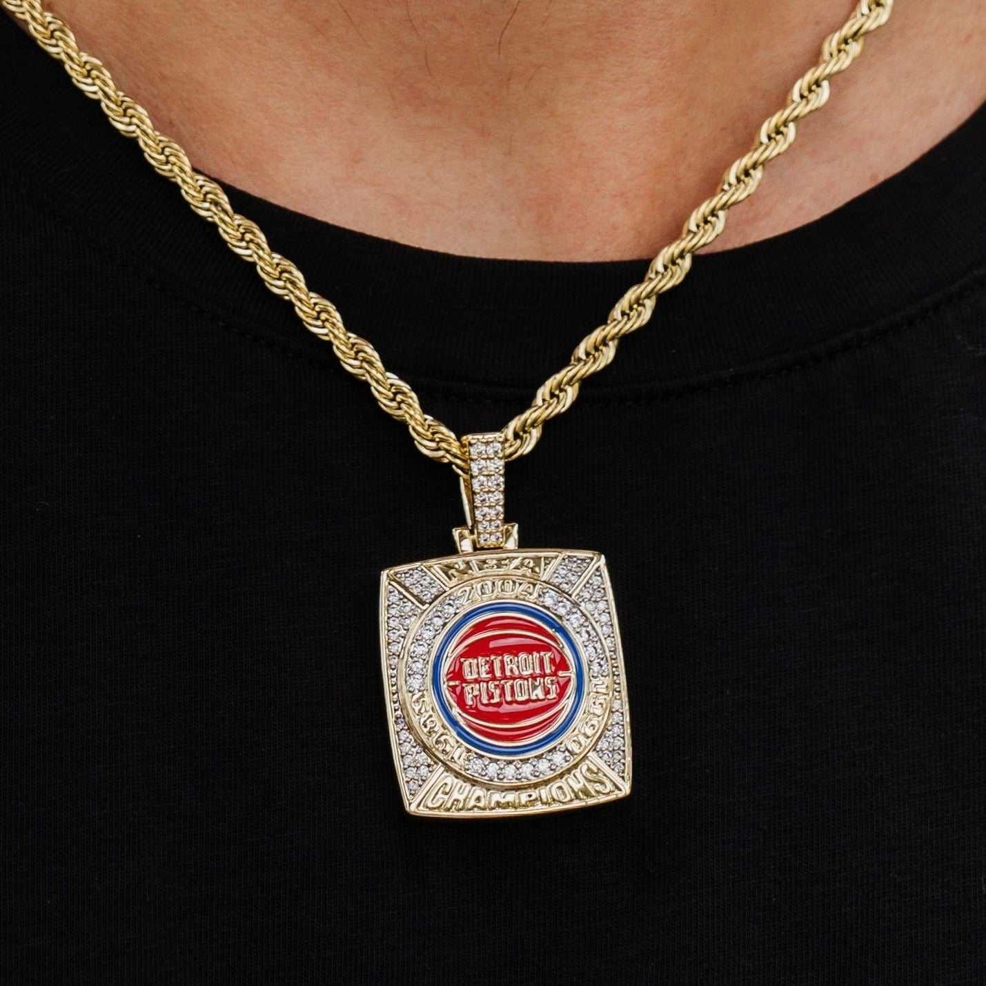 GLD Men Detroit Pistons Official NBA Championship Pendant
