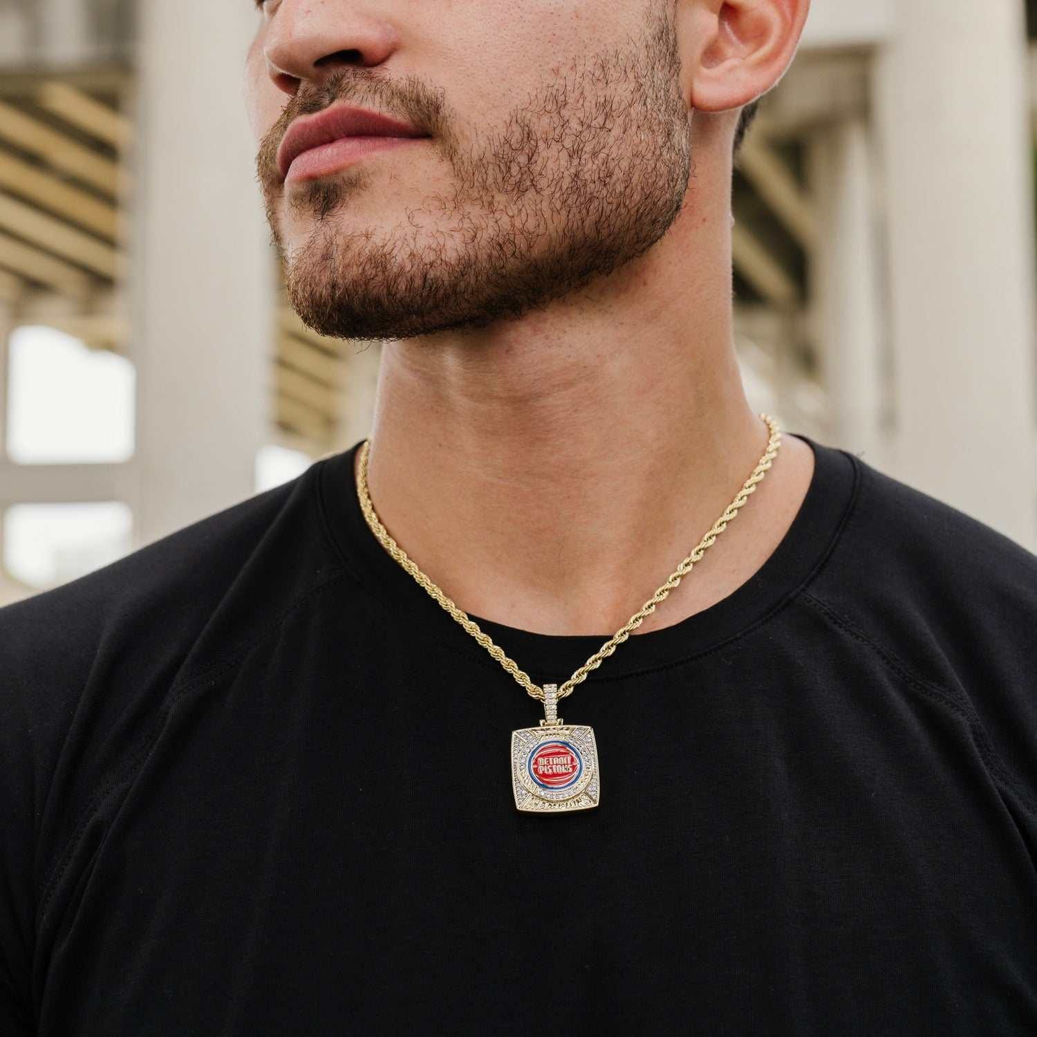 GLD Men Detroit Pistons Official NBA Championship Pendant